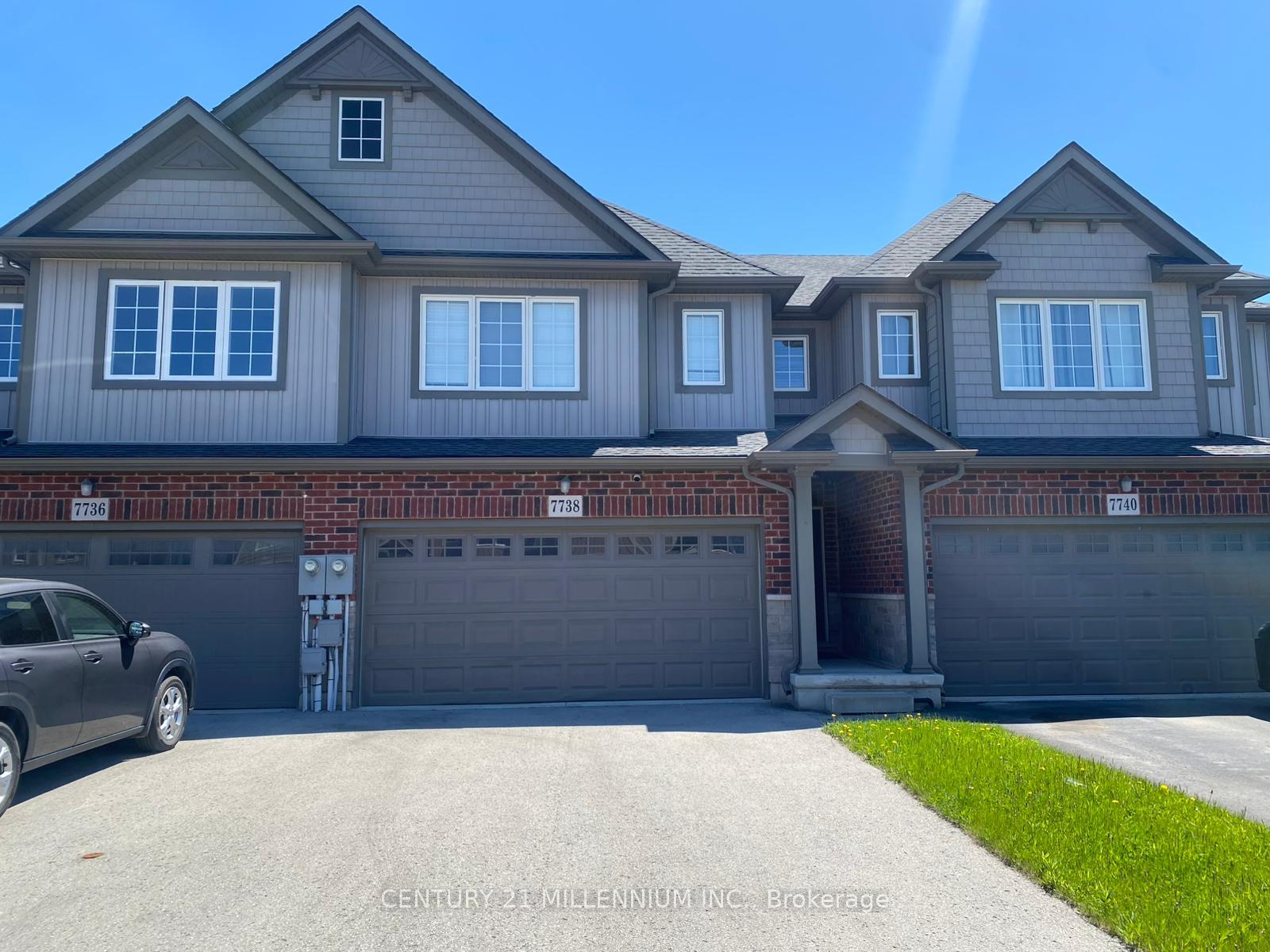Photo 2 of 7738 Shaw Street, Niagara Falls, Oldfield — HOMEH