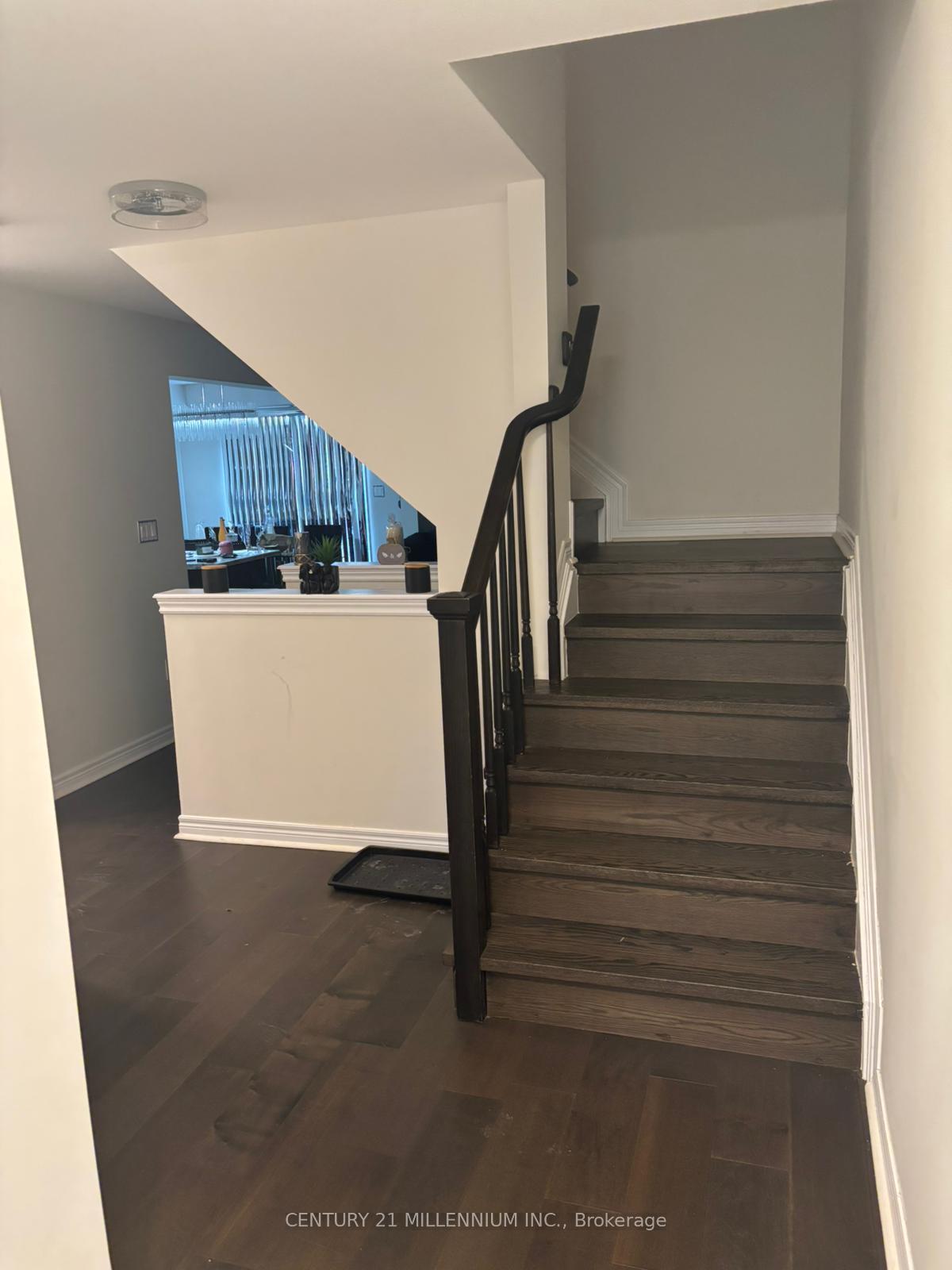 Photo 3 of 7738 Shaw Street, Niagara Falls, Oldfield — HOMEH