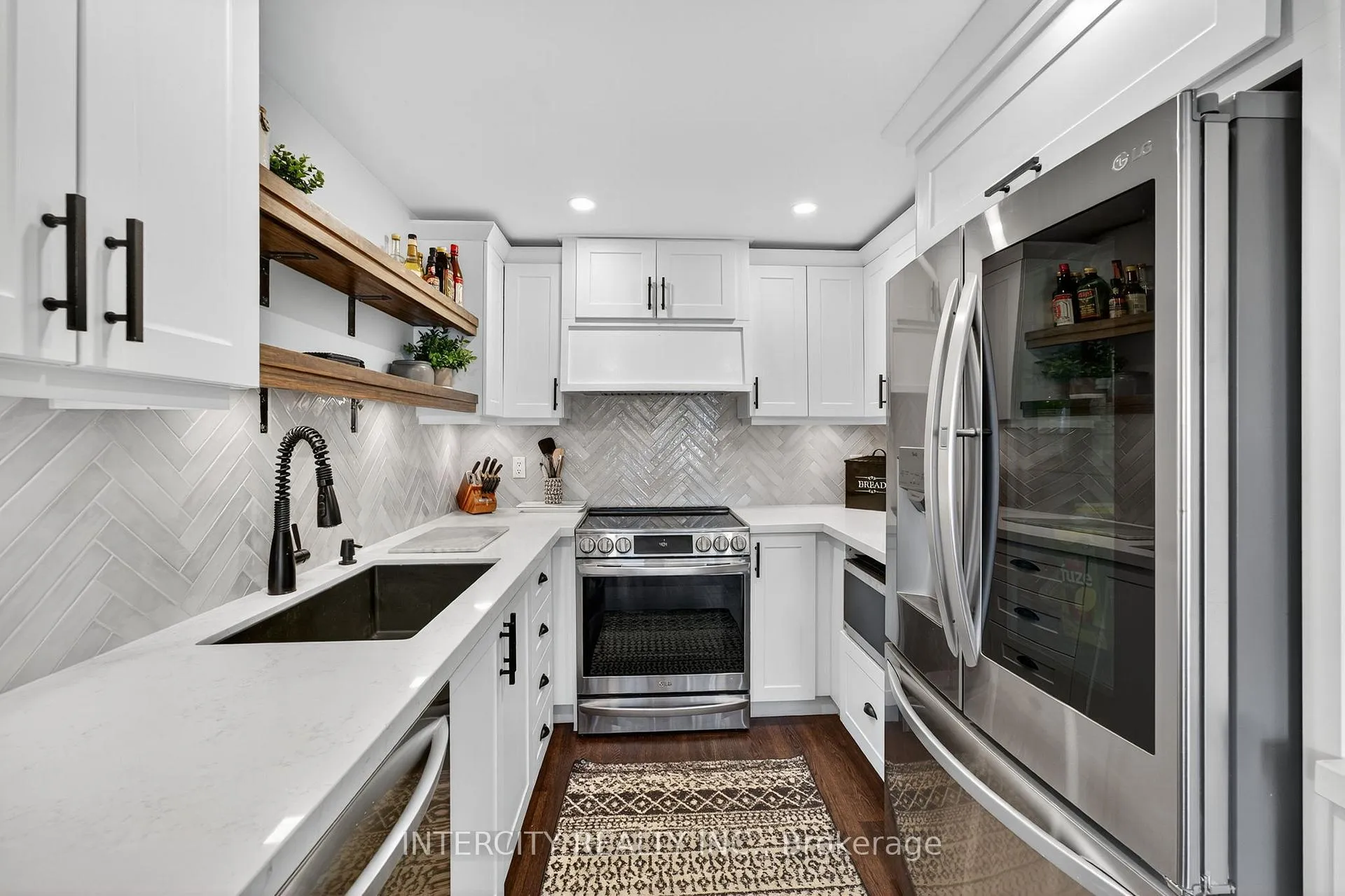 Photo 16 of 107 Albert Street E, New Tecumseth, Alliston — HOMEH