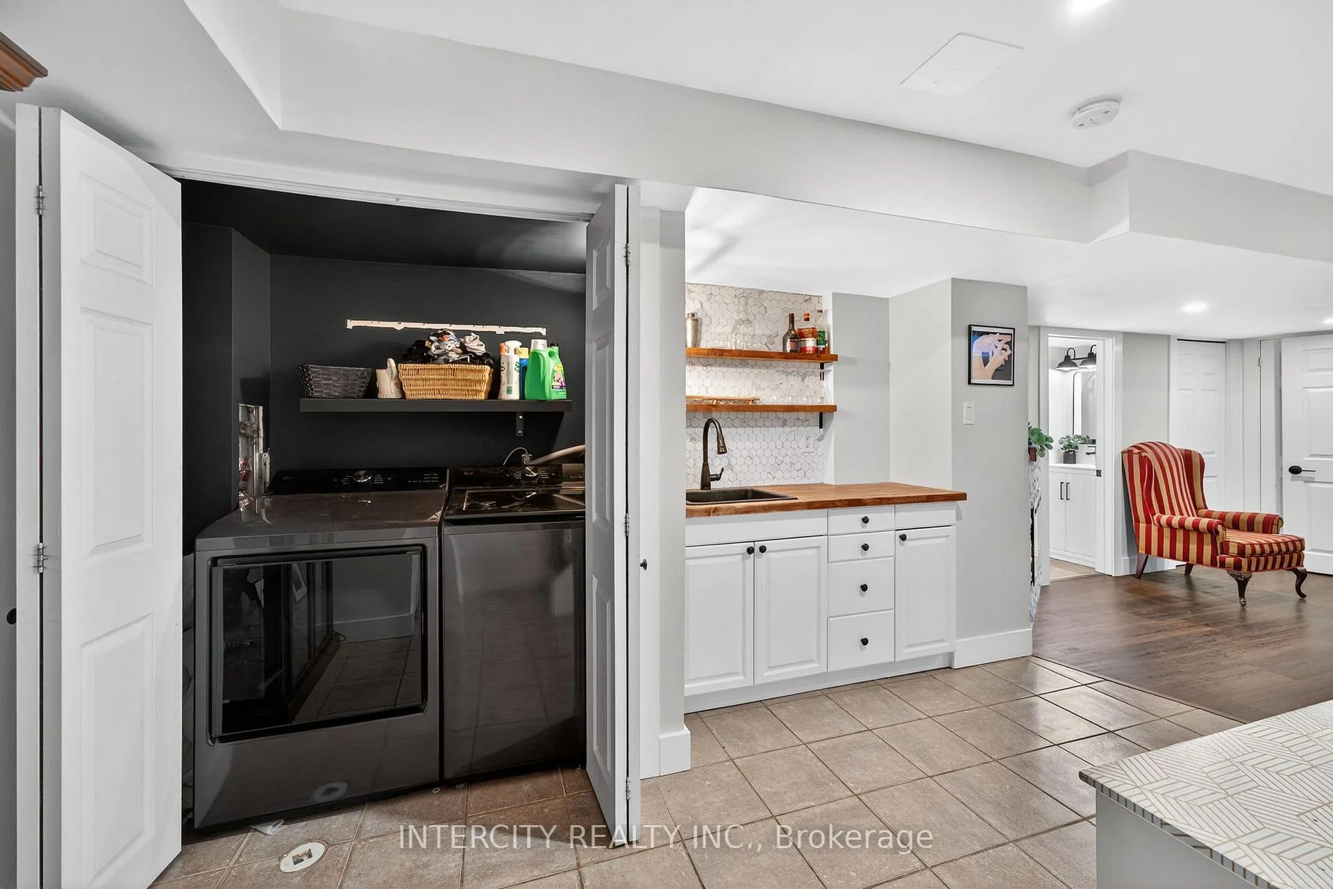 Photo 27 of 107 Albert Street E, New Tecumseth, Alliston — HOMEH