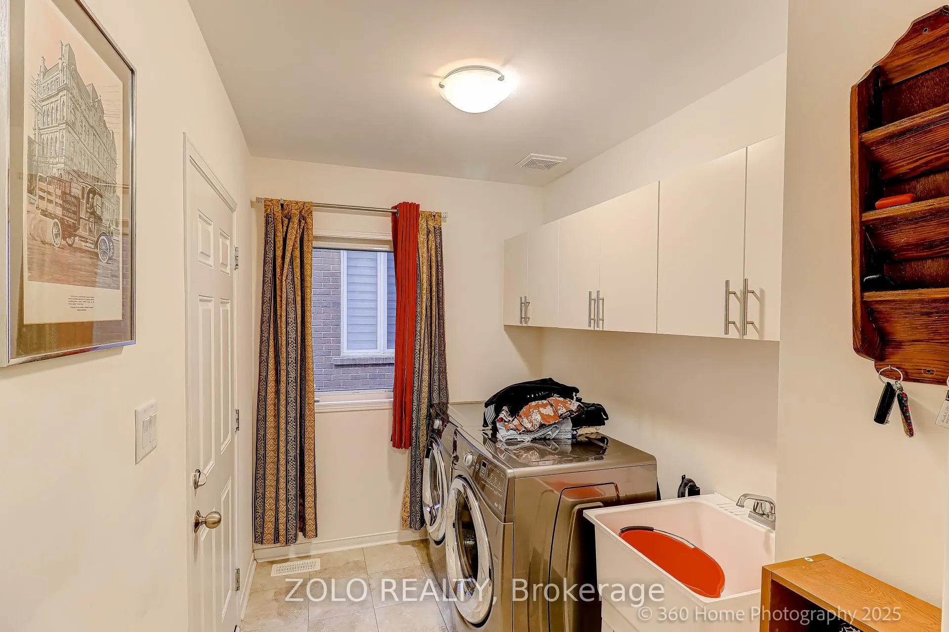 Photo 6 of 2012 Queensbury Drive, Oshawa, Taunton — HOMEH