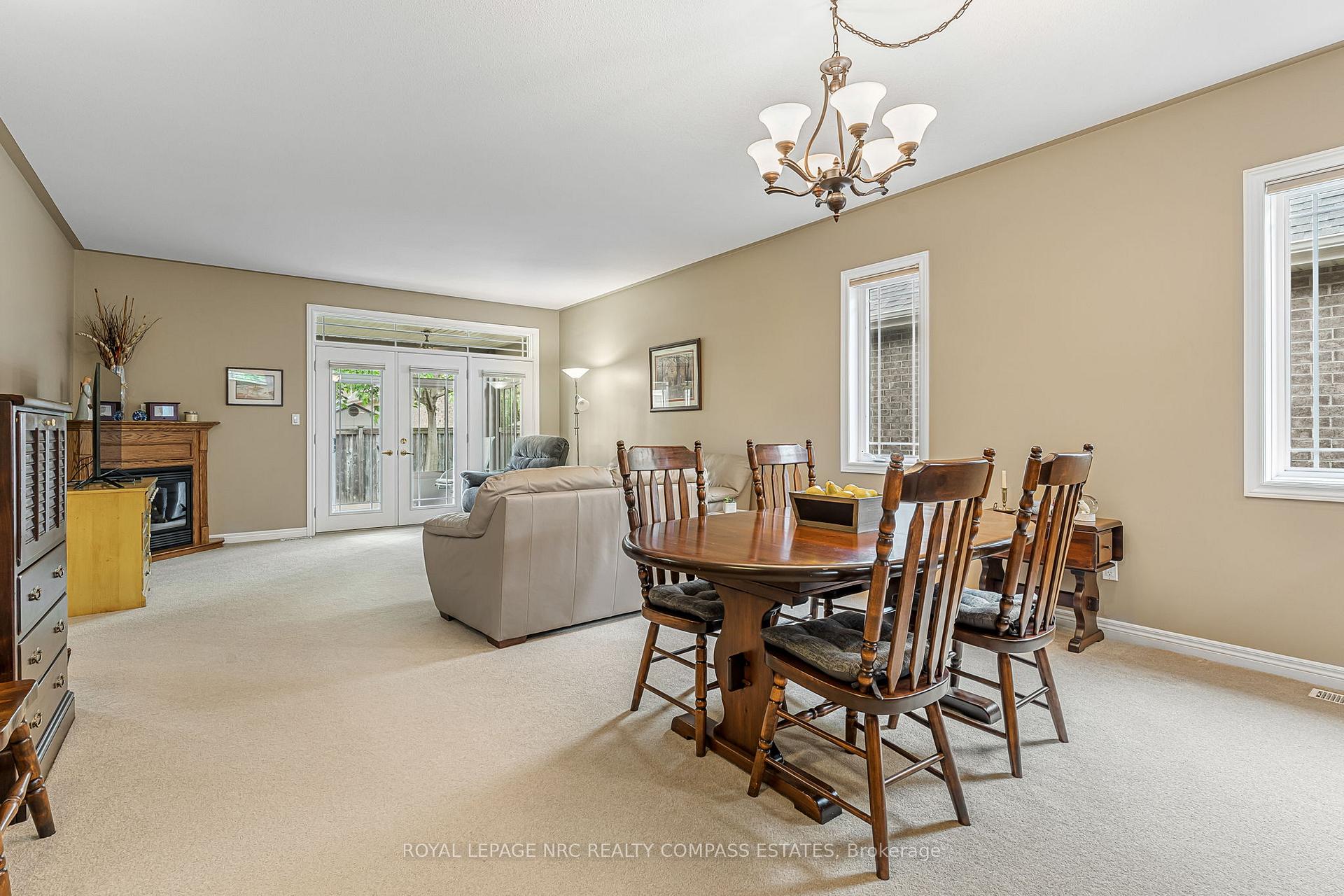 Photo 20 of 18 Willson Crossing, Pelham, Fonthill — HOMEH