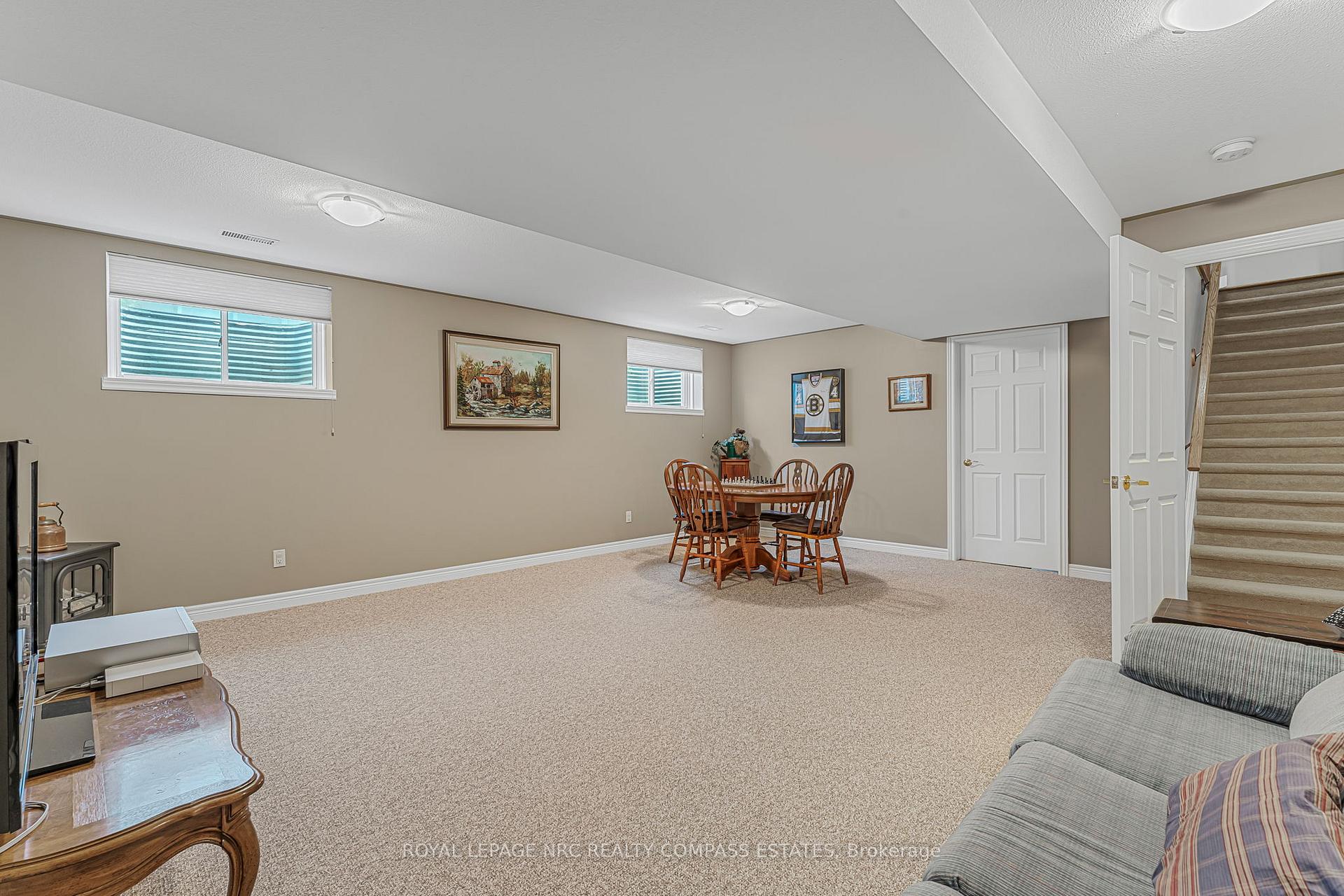 Photo 31 of 18 Willson Crossing, Pelham, Fonthill — HOMEH