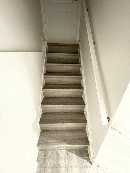 Photo 8 of Unit Lower, 4 Laurier Avenue, Milton, Bronte Meadows — HOMEH