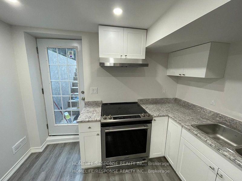 Photo 4 of Unit Lower, 4 Laurier Avenue, Milton, Bronte Meadows — HOMEH