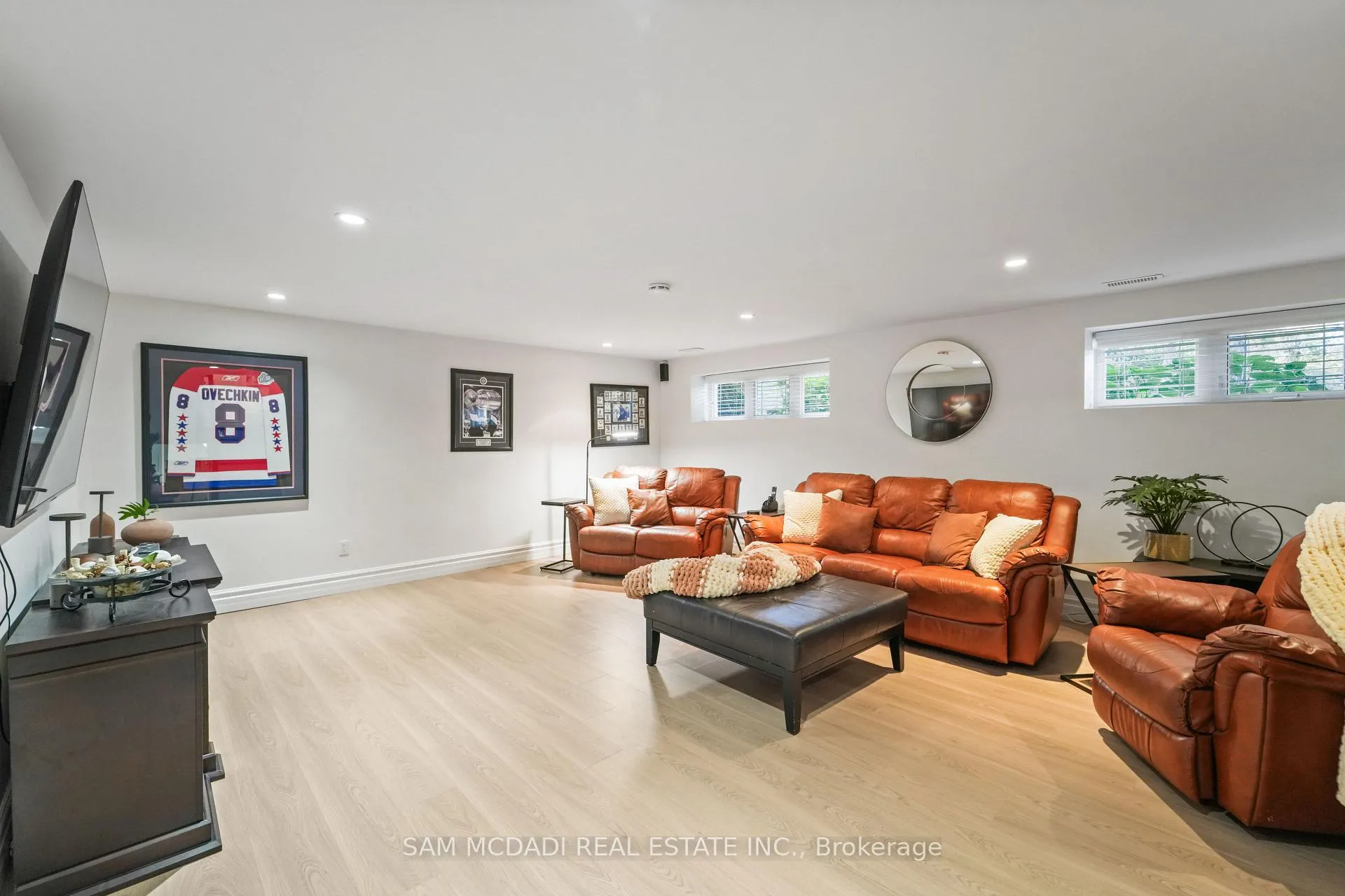 Photo 33 of 724 Atoka Drive, Mississauga, Lorne Park — HOMEH