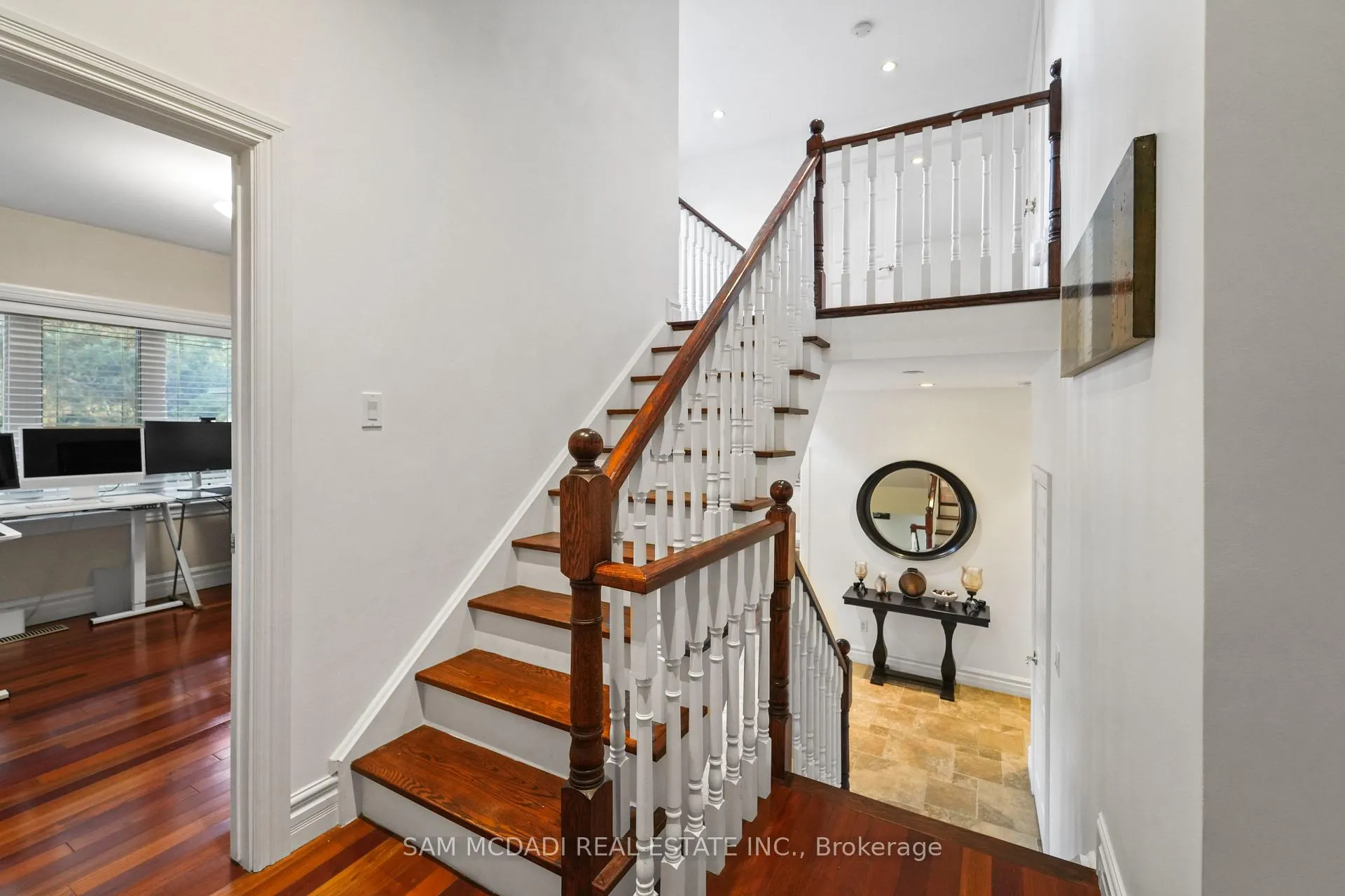 Photo 36 of 724 Atoka Drive, Mississauga, Lorne Park — HOMEH