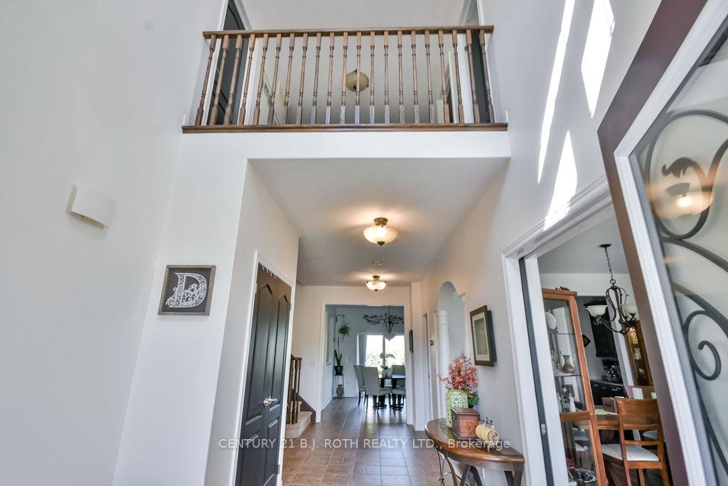 Photo 3 of 120 Atlantis Drive, Orillia — HOMEH