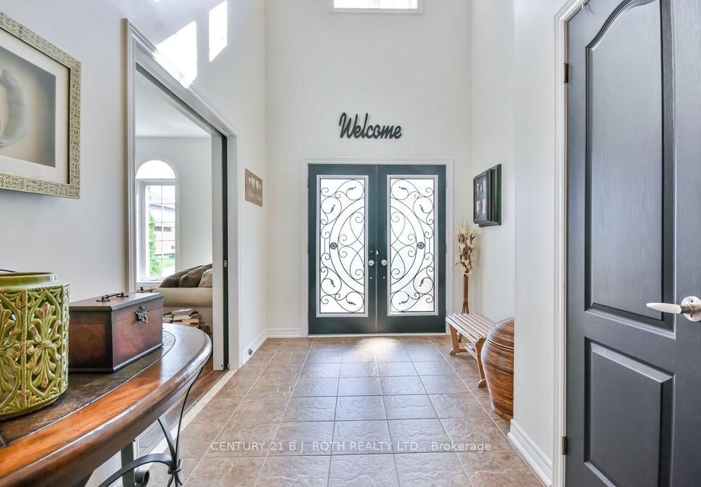 Photo 4 of 120 Atlantis Drive, Orillia — HOMEH
