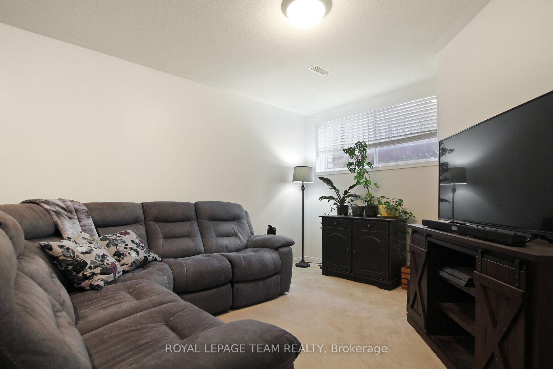 Photo 27 of 2091 Hiboux Street E, Ottawa, Avalon East — HOMEH