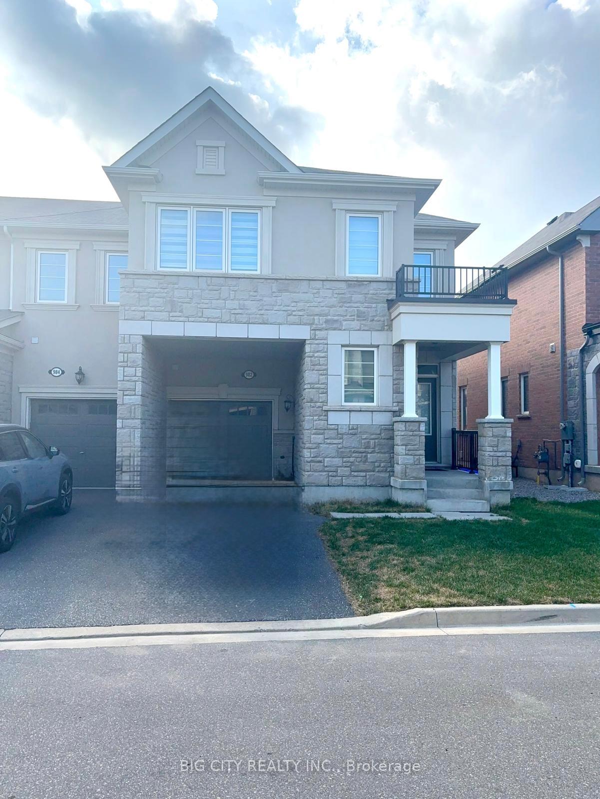 Photo 1 of 982 Cherry Court, Milton, Cobban — HOMEH
