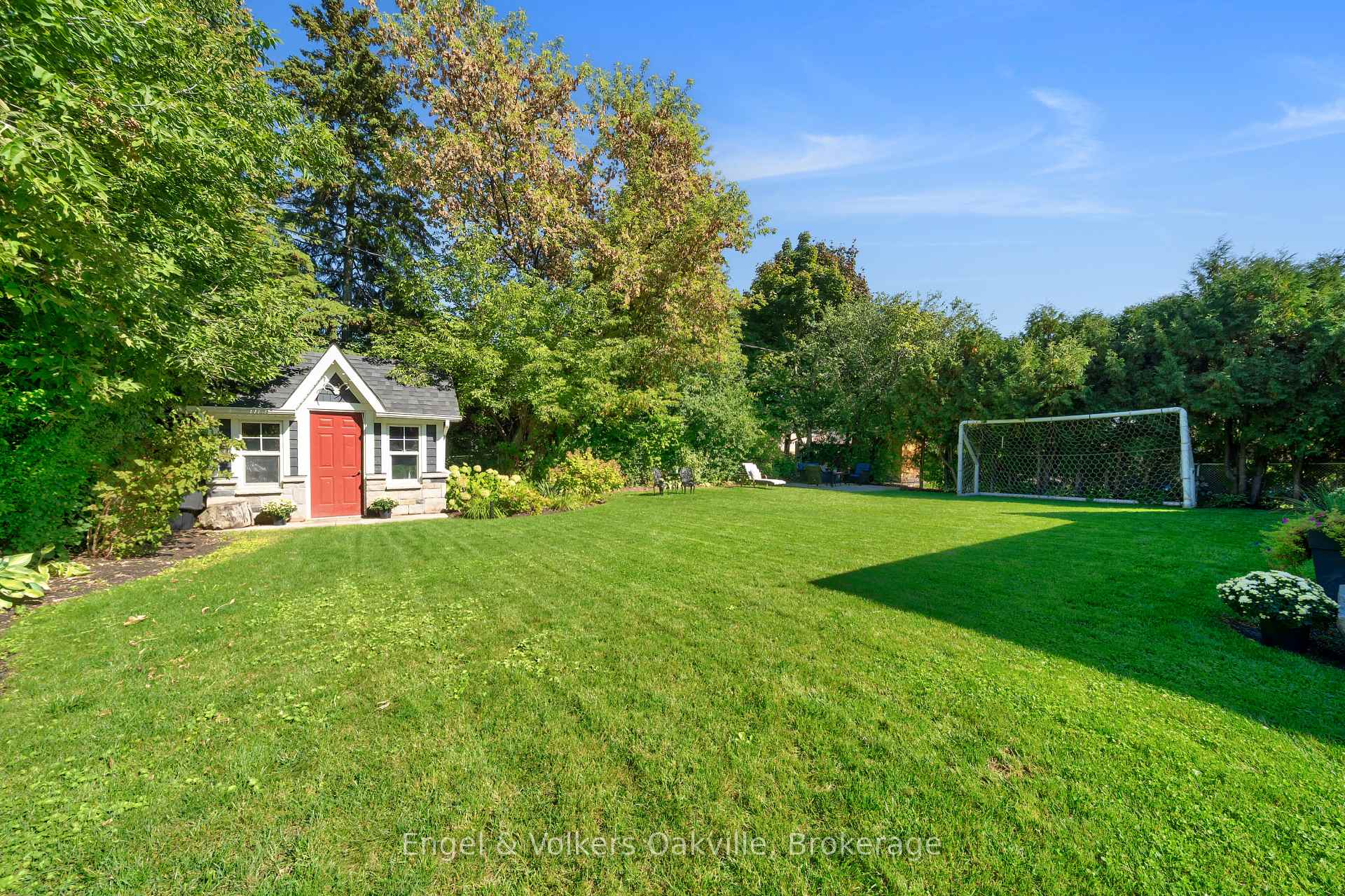 Photo 31 of 1378 Langdale Crescent, Oakville, Falgarwood — HOMEH