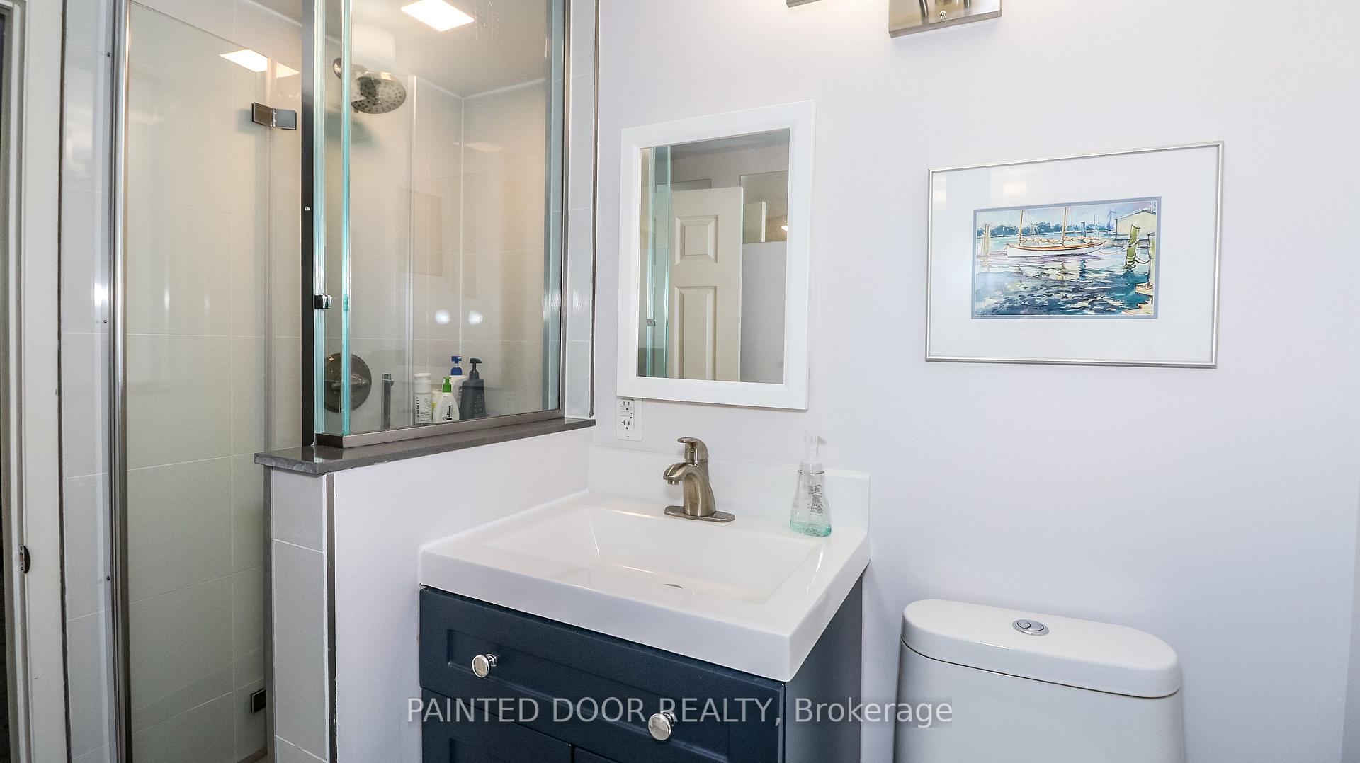 Photo 20 of 752 Silcote Road, Mississauga, Applewood — HOMEH