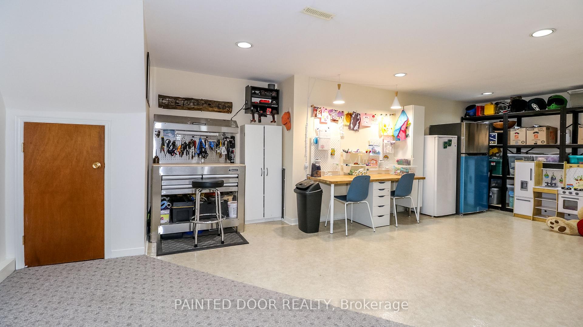 Photo 23 of 752 Silcote Road, Mississauga, Applewood — HOMEH