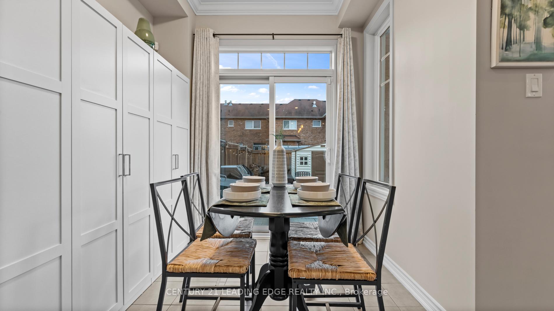 Photo 12 of 74 Jackson Drive, New Tecumseth, Tottenham — HOMEH