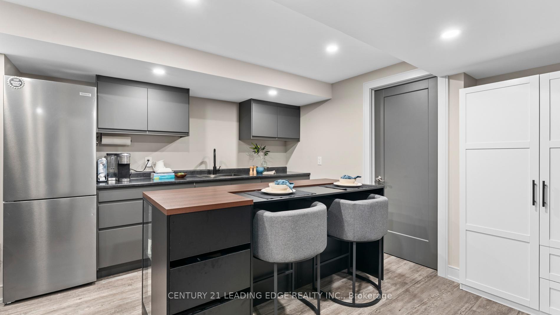 Photo 31 of 74 Jackson Drive, New Tecumseth, Tottenham — HOMEH