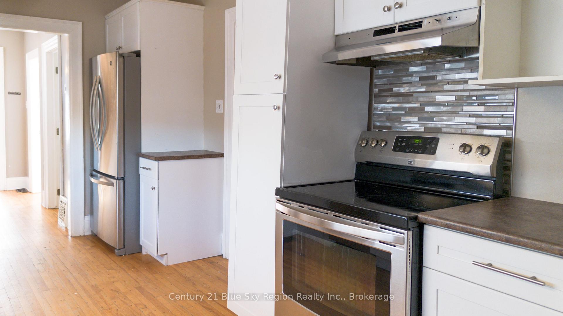 Photo 13 of 482 O'Brien Street, North Bay, Central — HOMEH