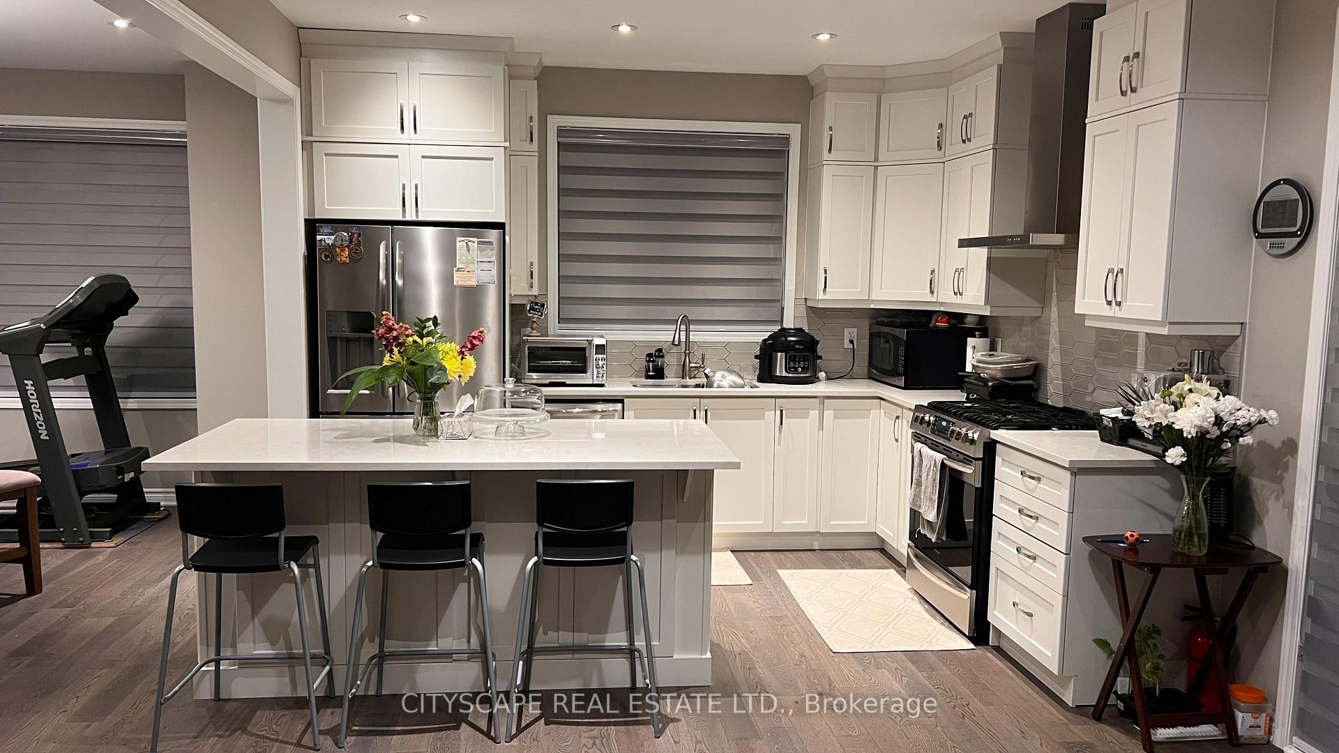 Photo 10 of 1330 Farmstead Drive, Milton, Ford — HOMEH