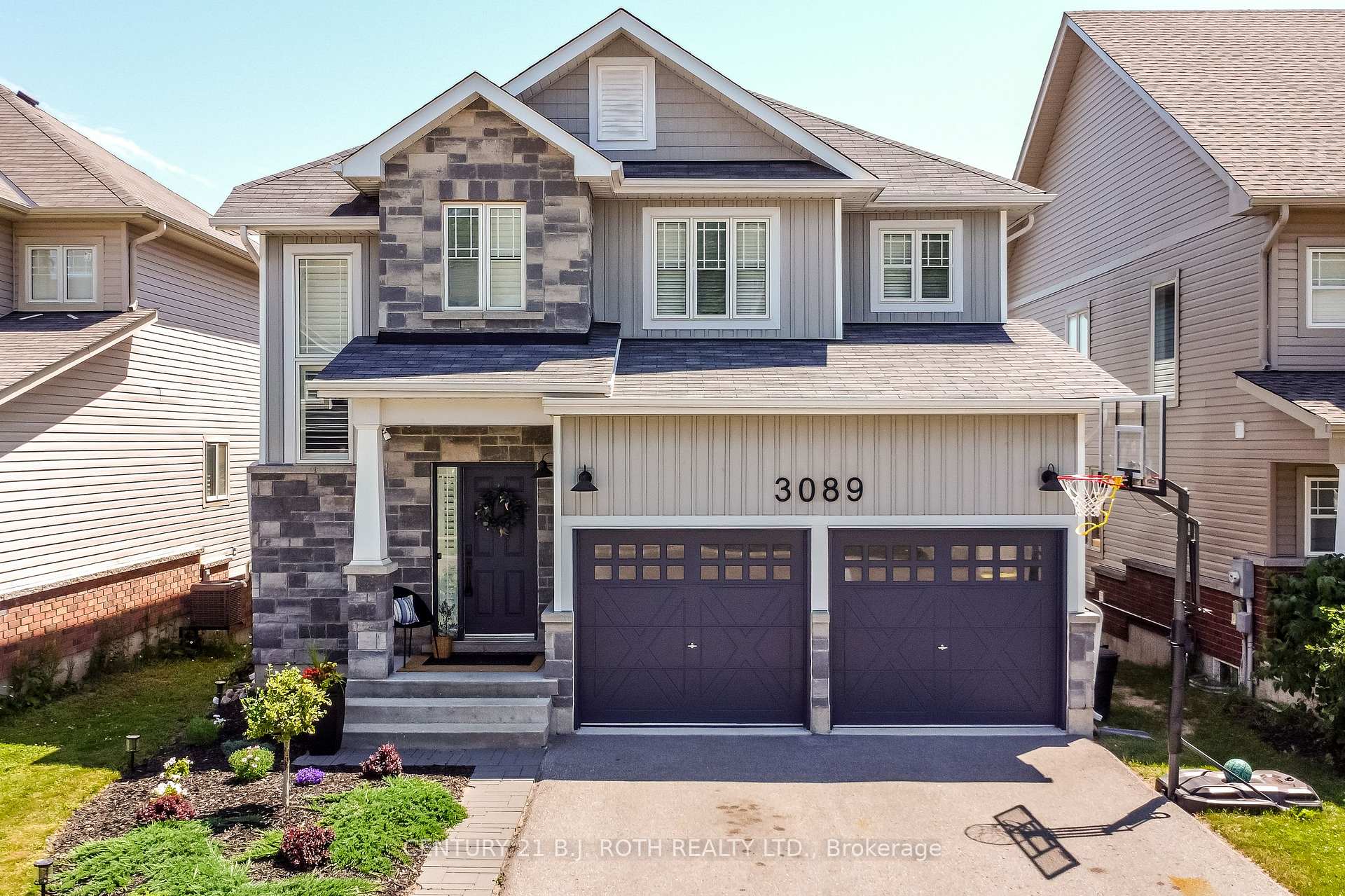 Photo 1 of 3089 Emperor Drive, Orillia — HOMEH
