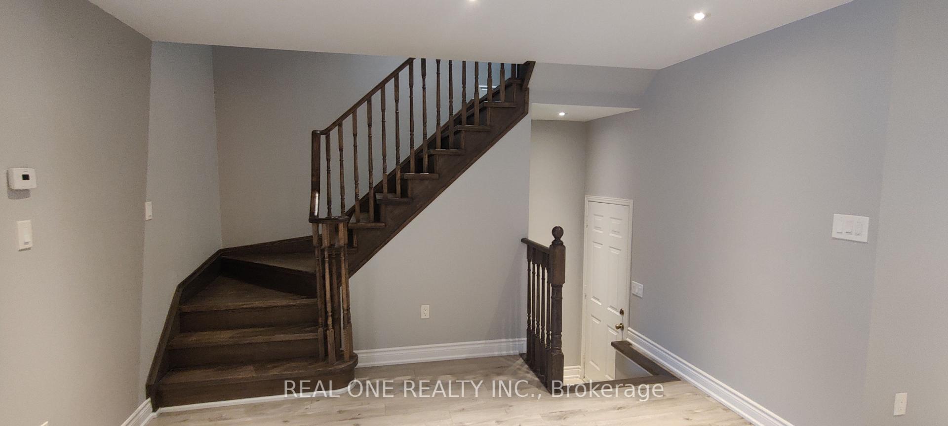 Photo 17 of 63 Briarcrest Drive, Markham, Berczy — HOMEH