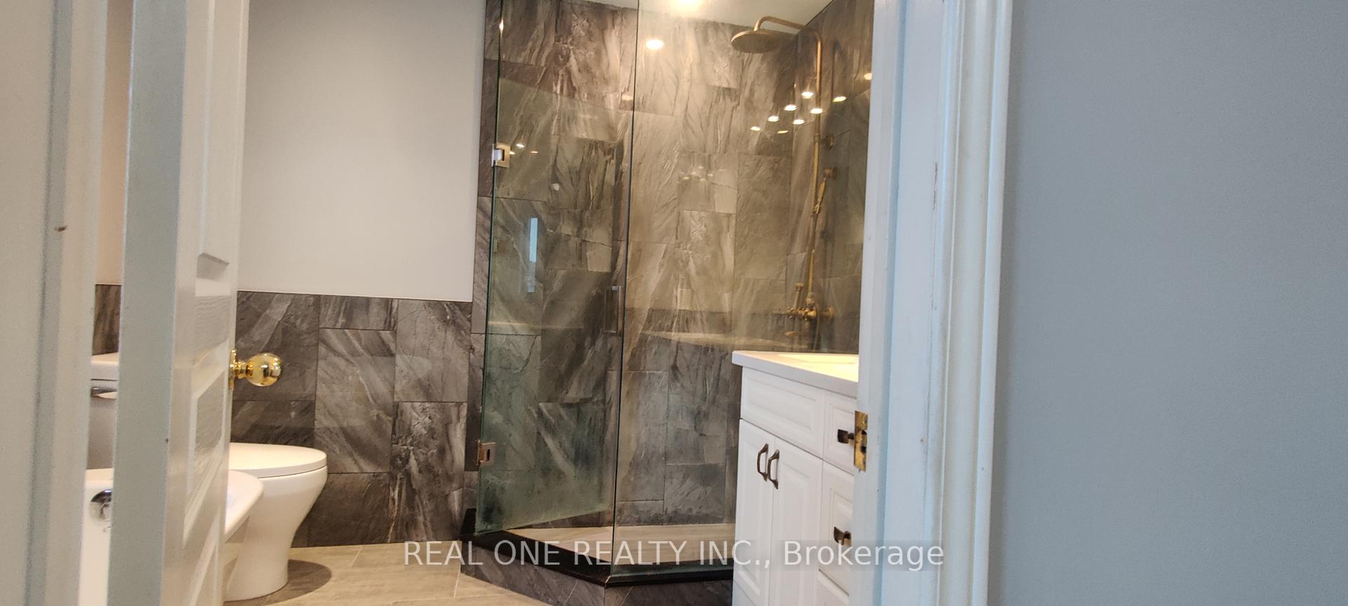 Photo 24 of 63 Briarcrest Drive, Markham, Berczy — HOMEH