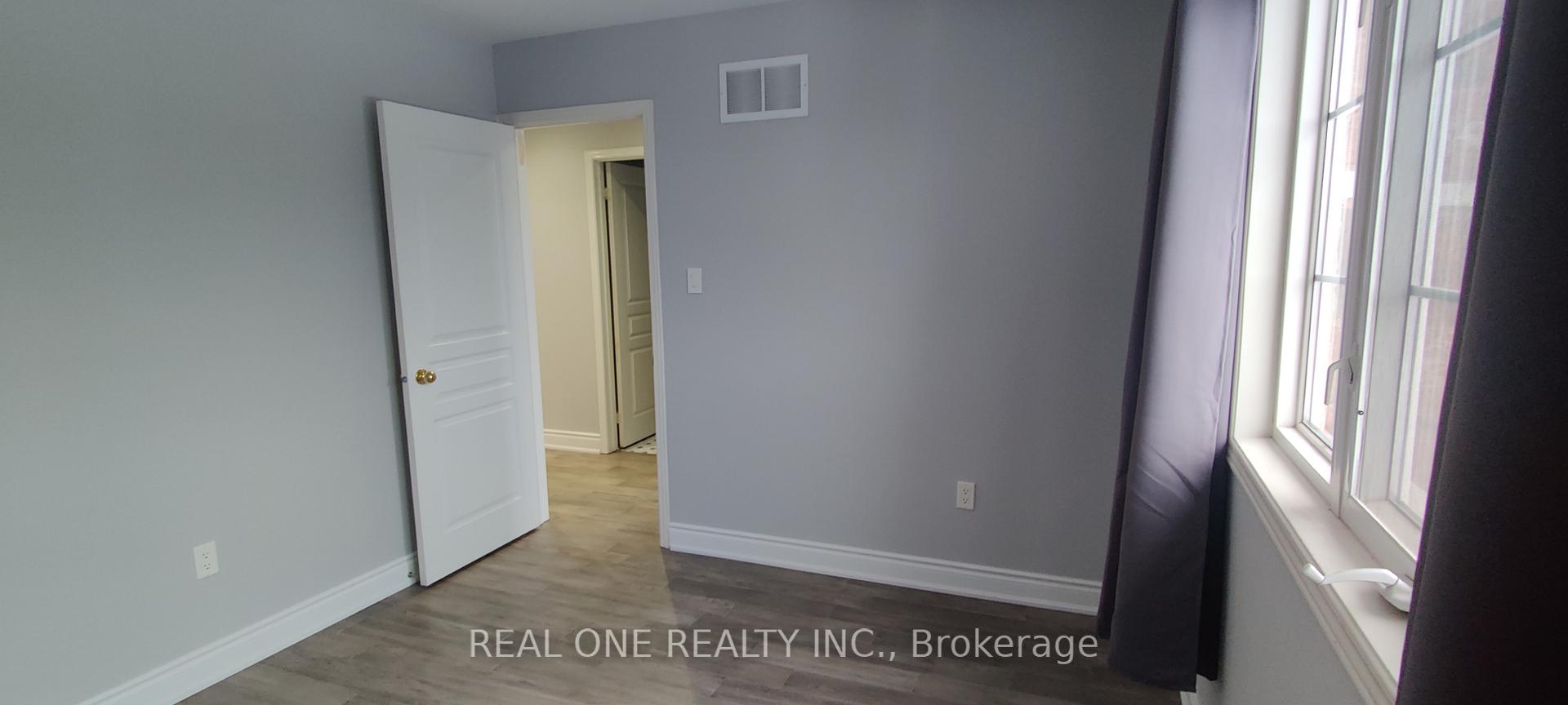 Photo 30 of 63 Briarcrest Drive, Markham, Berczy — HOMEH