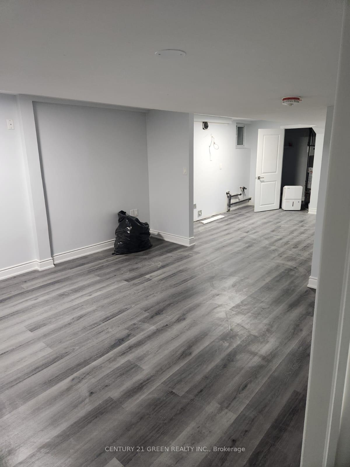 Photo 6 of Unit (Basement), 7142 Honeysuckle Avenue, Mississauga, Malton — HOMEH