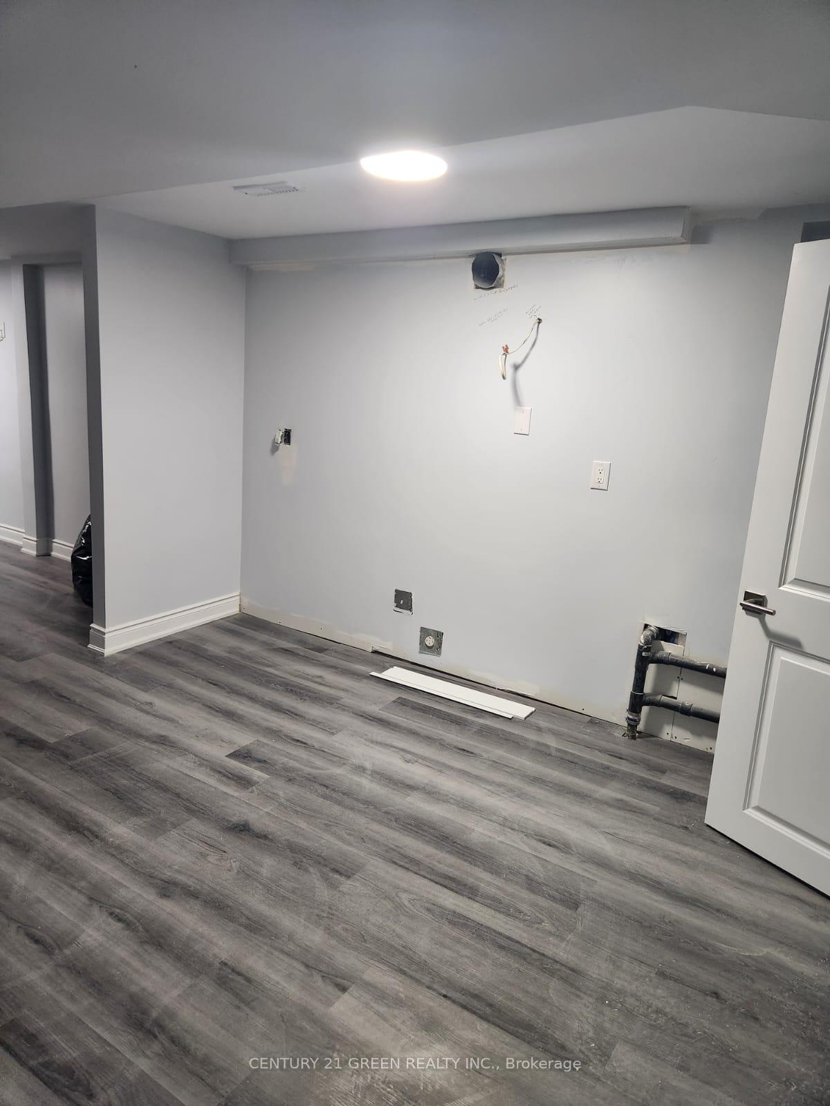Photo 8 of Unit (Basement), 7142 Honeysuckle Avenue, Mississauga, Malton — HOMEH
