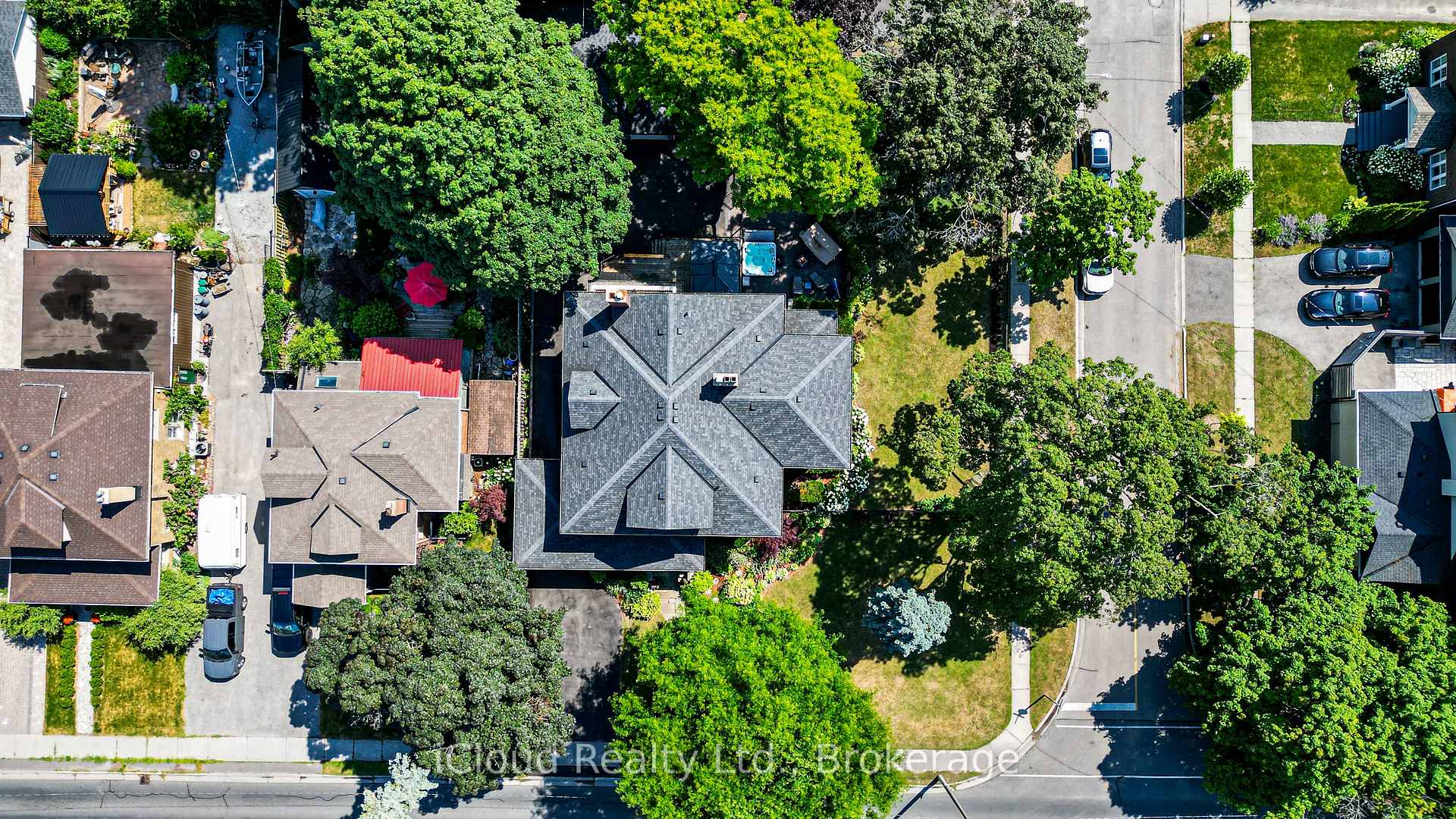Photo 15 of 447 Simcoe Street N, Oshawa, O'Neill — HOMEH