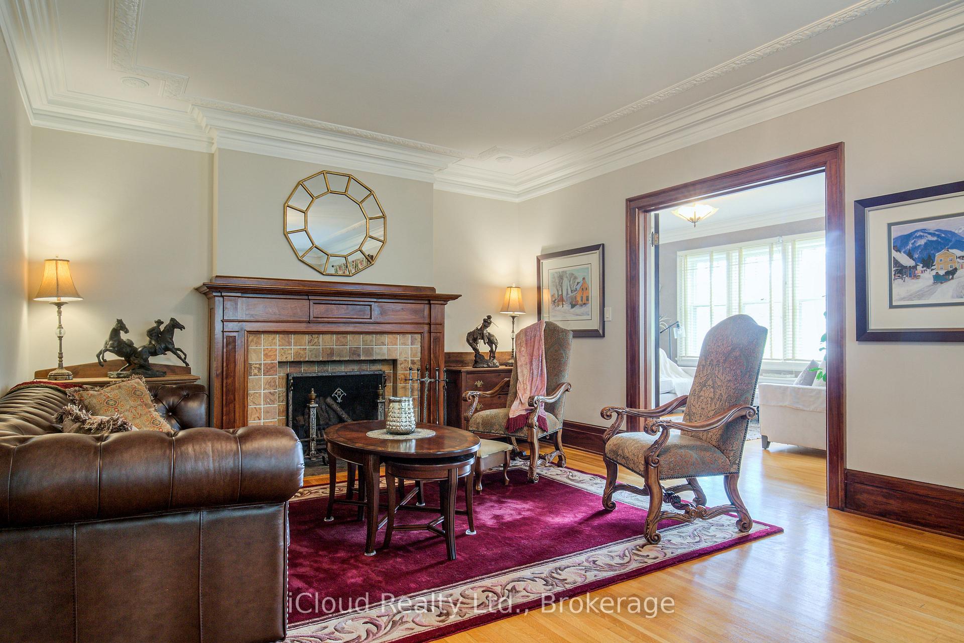 Photo 21 of 447 Simcoe Street N, Oshawa, O'Neill — HOMEH