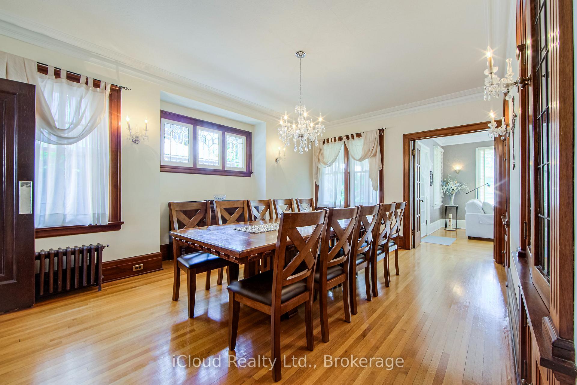 Photo 26 of 447 Simcoe Street N, Oshawa, O'Neill — HOMEH