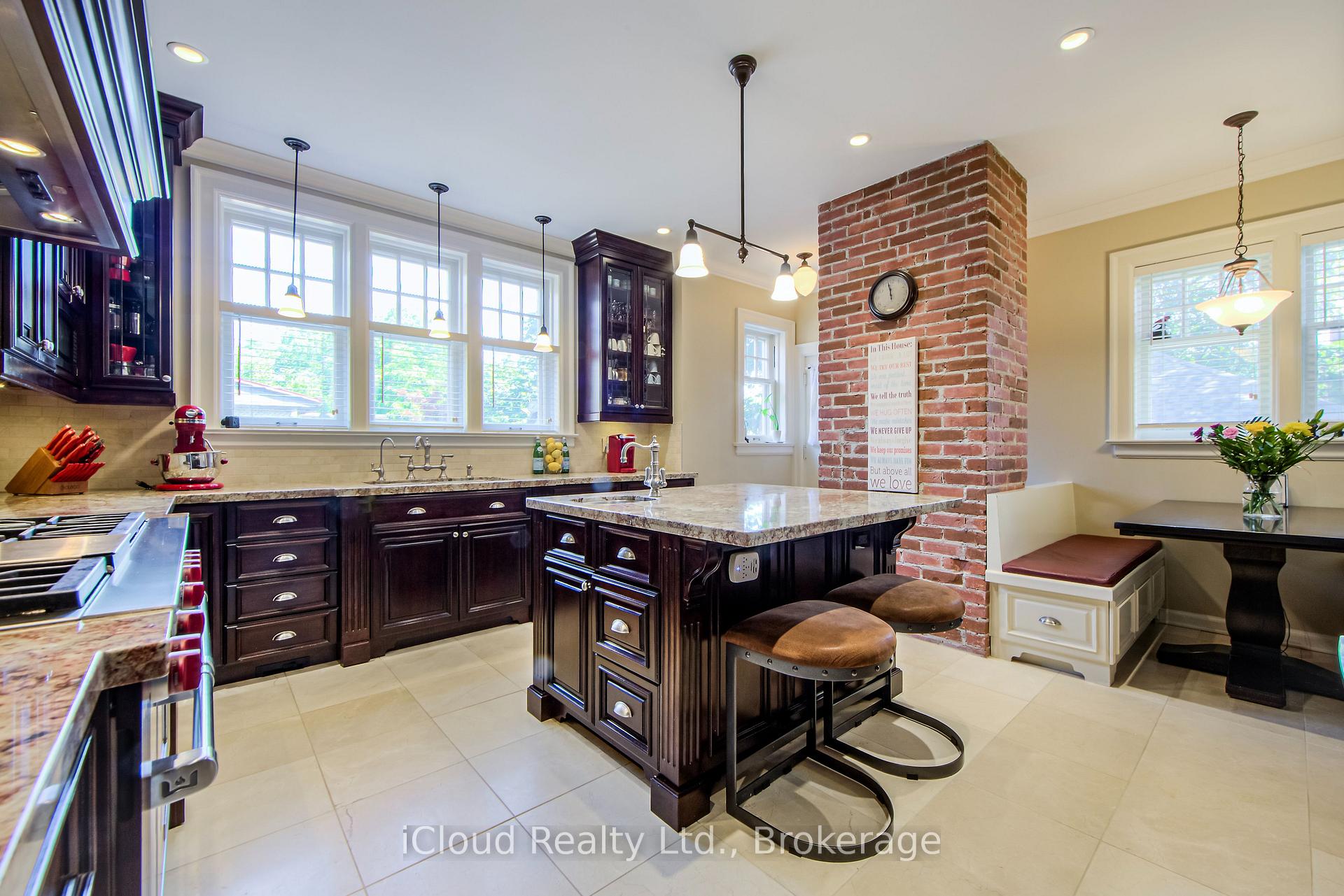 Photo 27 of 447 Simcoe Street N, Oshawa, O'Neill — HOMEH