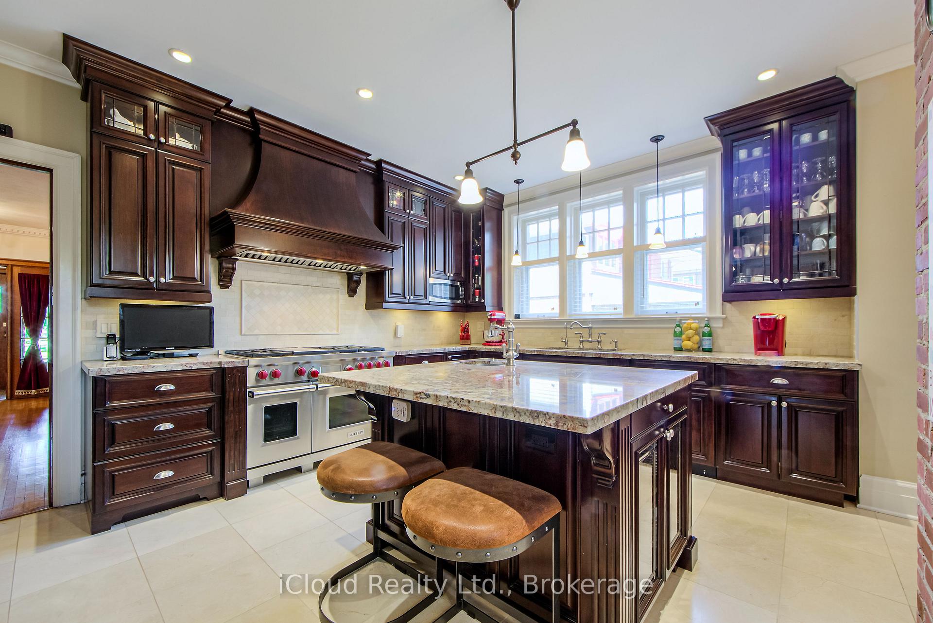 Photo 28 of 447 Simcoe Street N, Oshawa, O'Neill — HOMEH