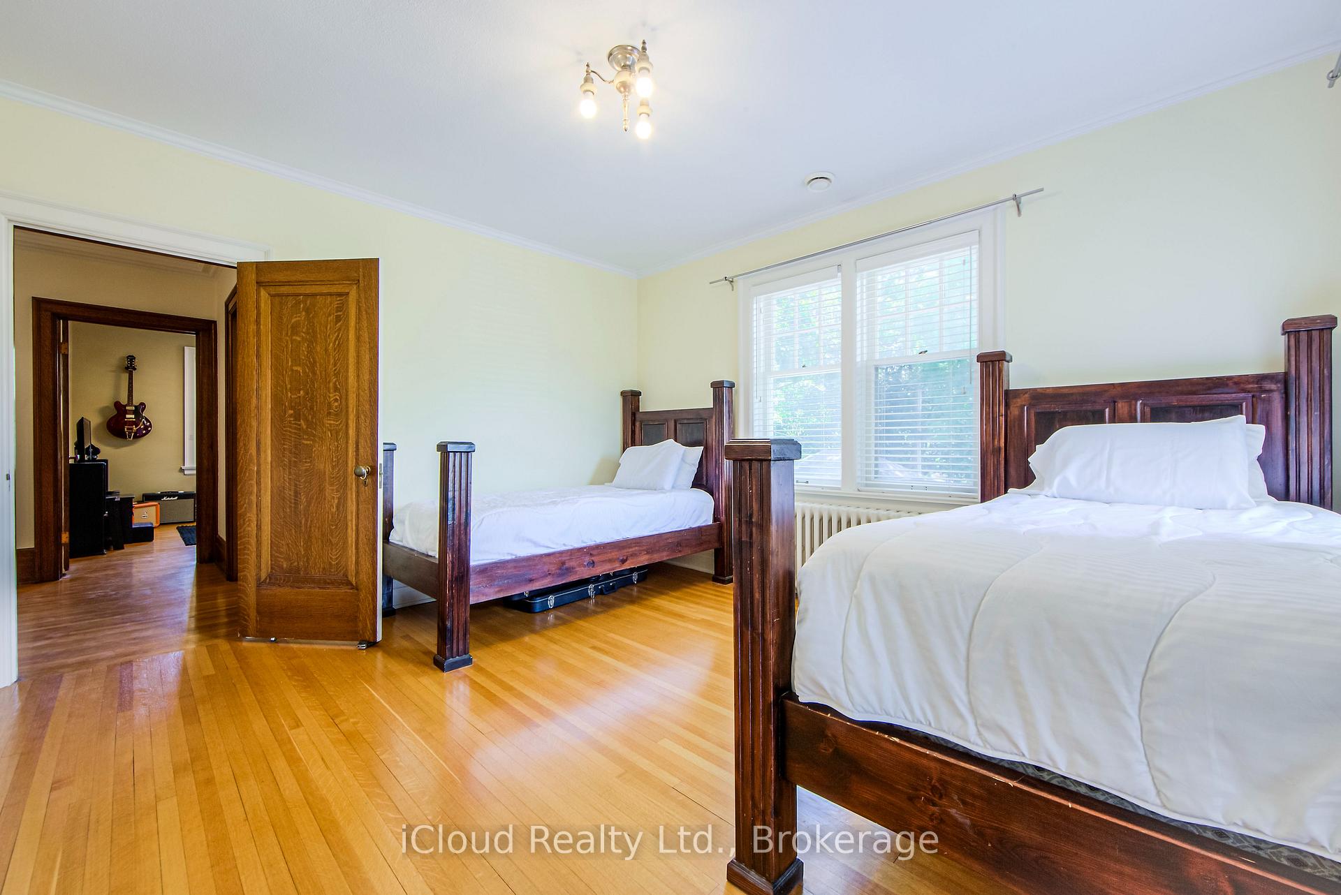 Photo 43 of 447 Simcoe Street N, Oshawa, O'Neill — HOMEH
