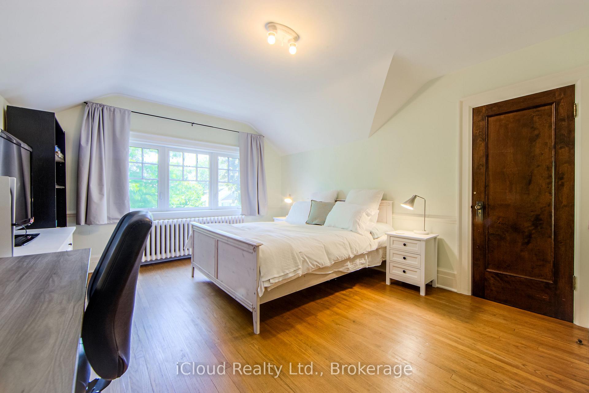 Photo 46 of 447 Simcoe Street N, Oshawa, O'Neill — HOMEH