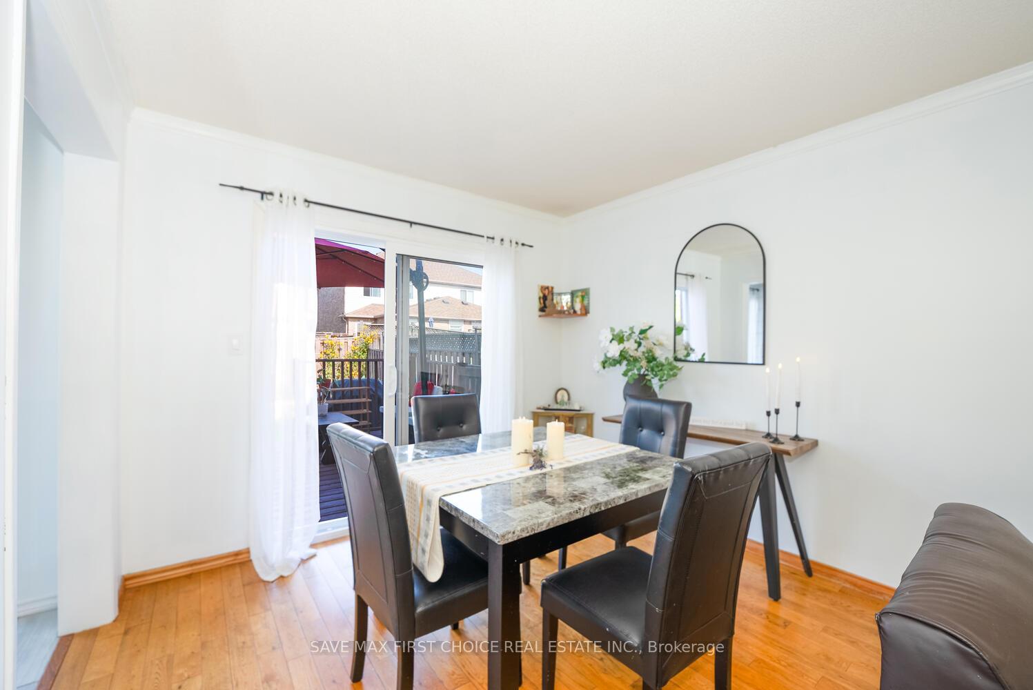 Photo 10 of 3389 Scotch Pine Gate, Mississauga, Lisgar — HOMEH