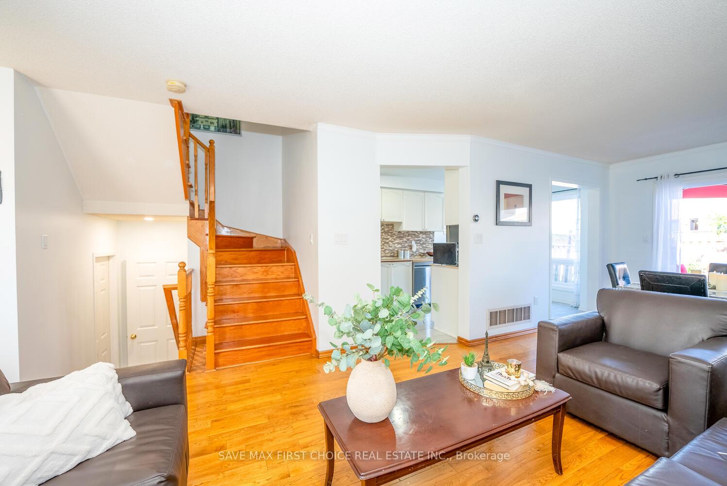 Photo 11 of 3389 Scotch Pine Gate, Mississauga, Lisgar — HOMEH