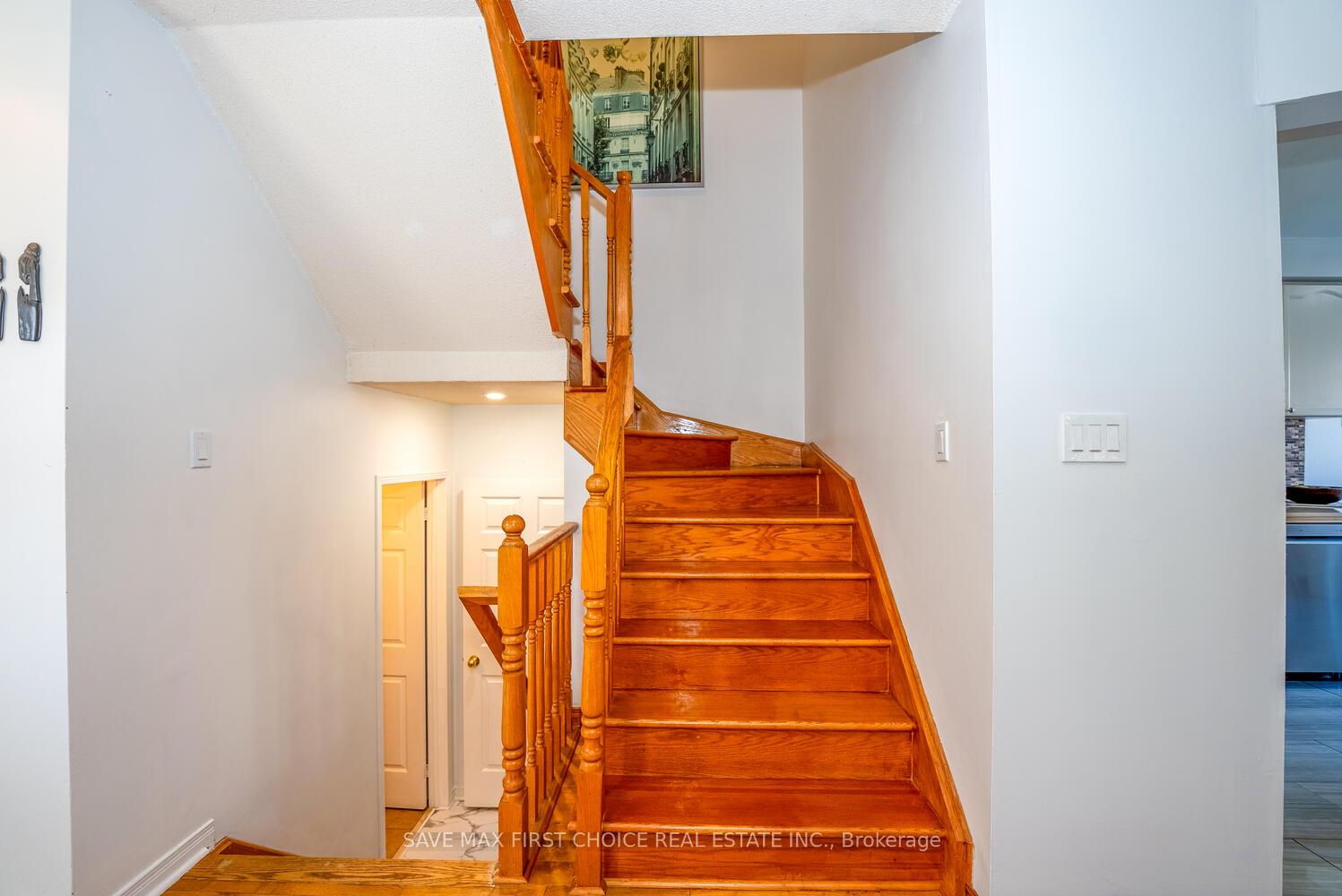 Photo 17 of 3389 Scotch Pine Gate, Mississauga, Lisgar — HOMEH