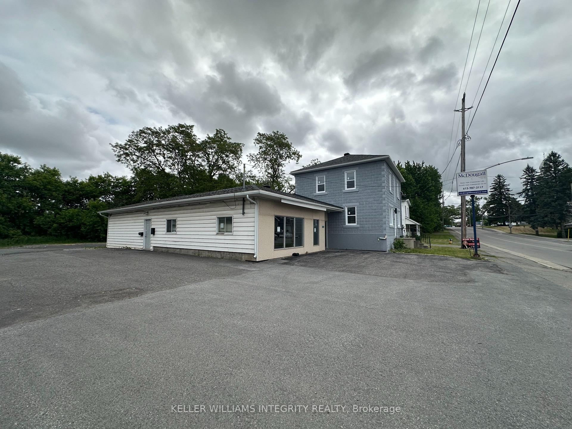 Photo 4 of 12-14 Queen Street, North Stormont, North Stormont (Finch) Twp — HOMEH