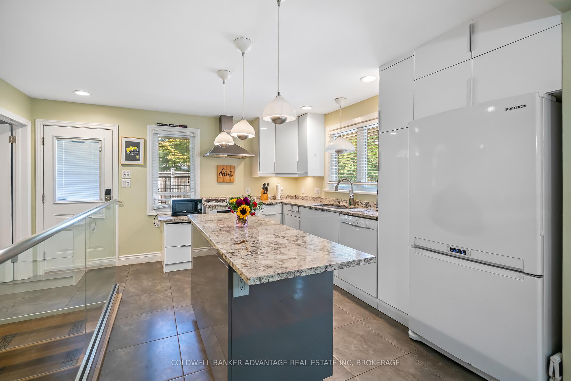Photo 13 of 1307 Pelham Street, Pelham, Fonthill — HOMEH