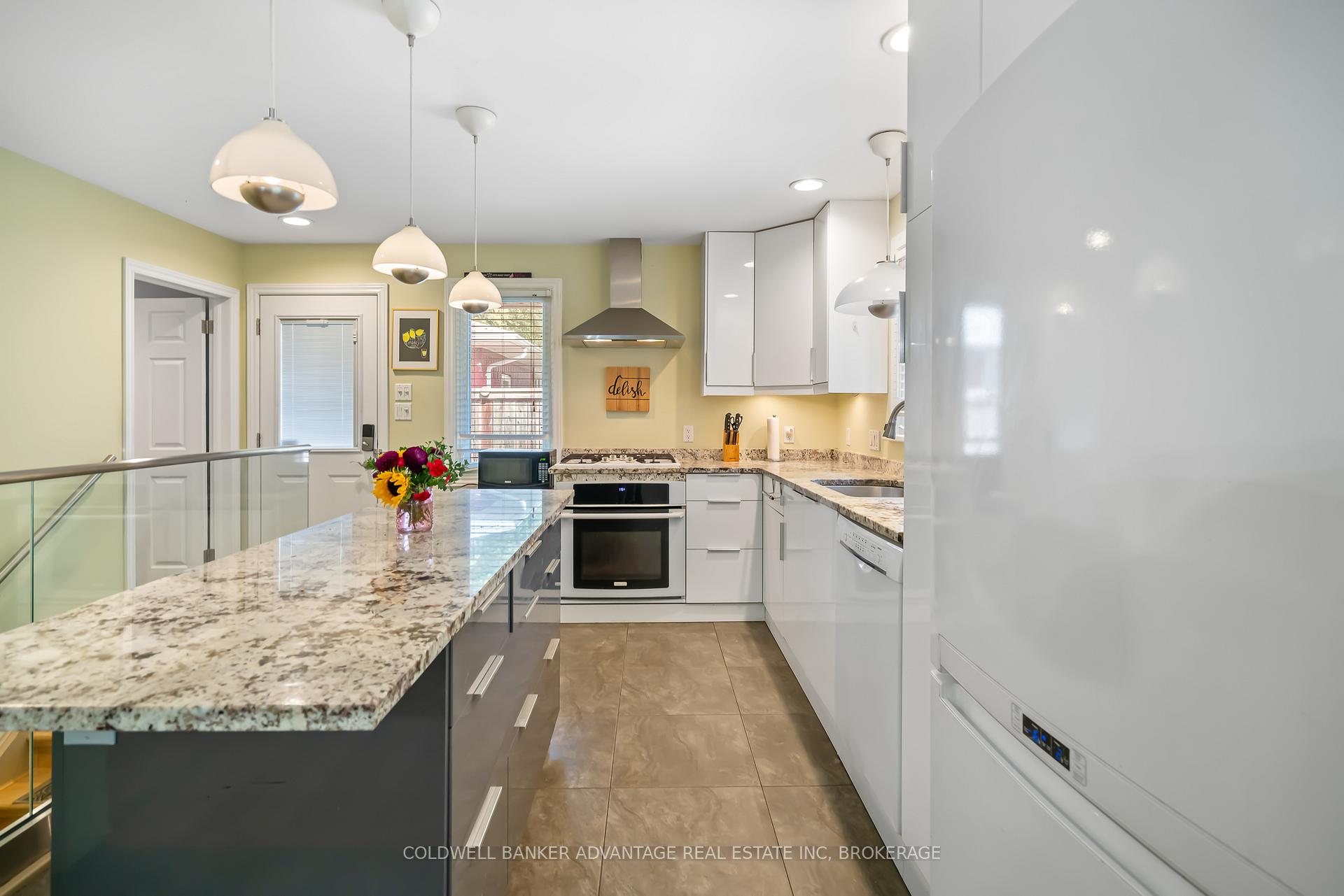 Photo 14 of 1307 Pelham Street, Pelham, Fonthill — HOMEH
