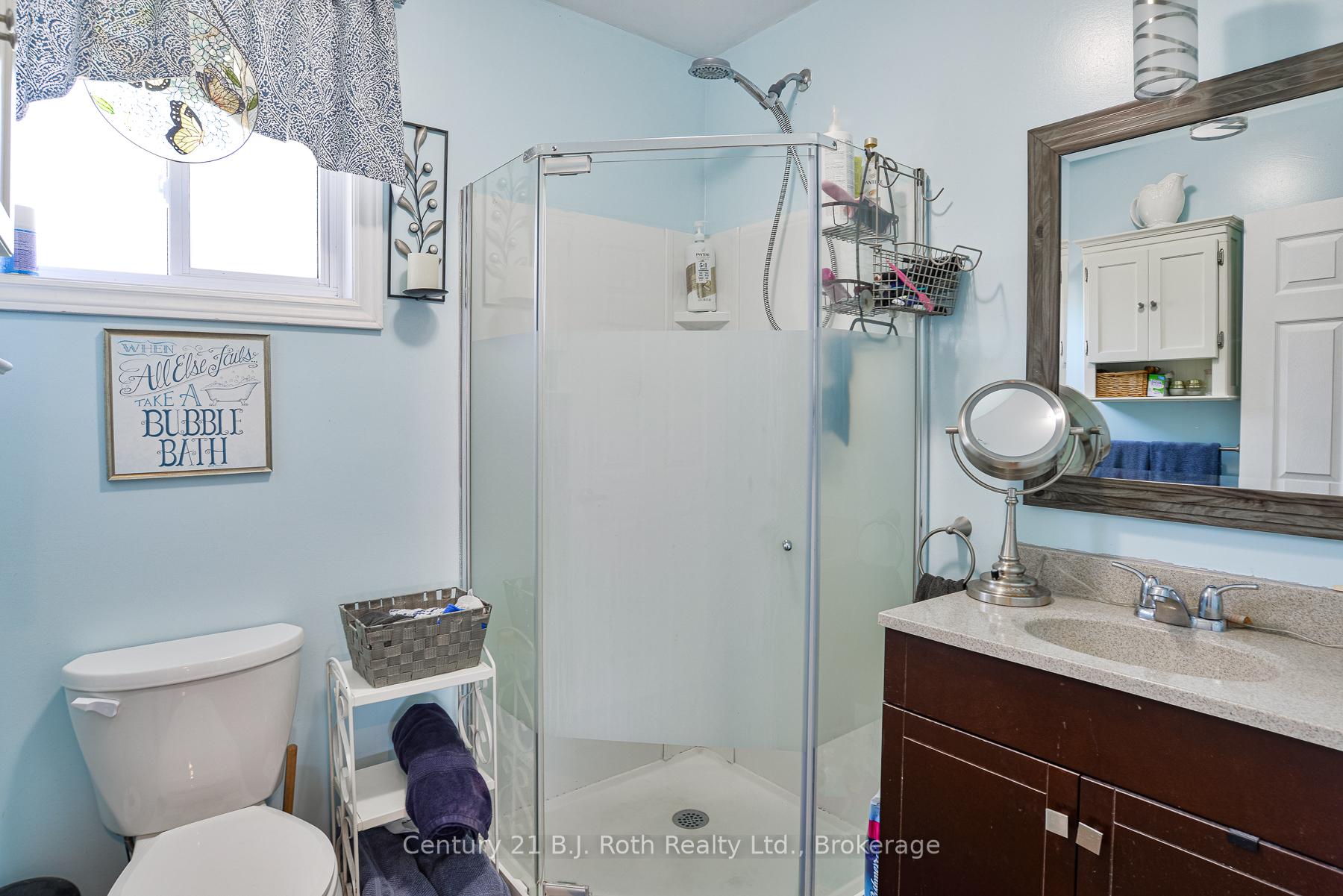 Photo 20 of 62 Dunlop Street, Orillia — HOMEH