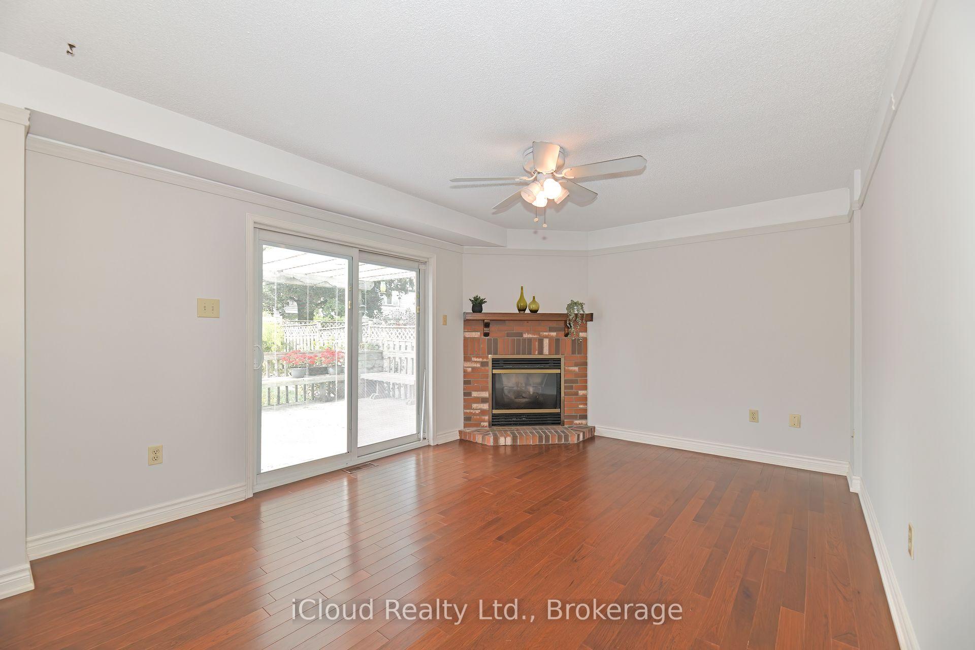 Photo 12 of 2845 Tradewind Drive, Mississauga, Meadowvale — HOMEH