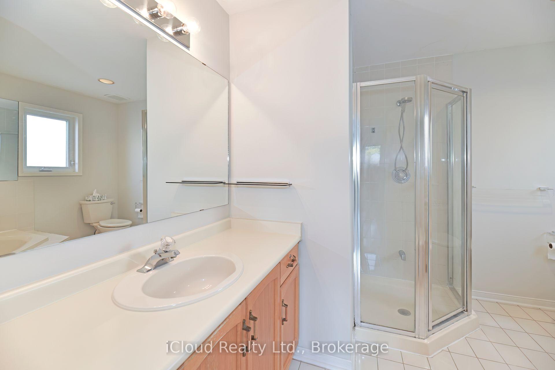 Photo 19 of 2845 Tradewind Drive, Mississauga, Meadowvale — HOMEH