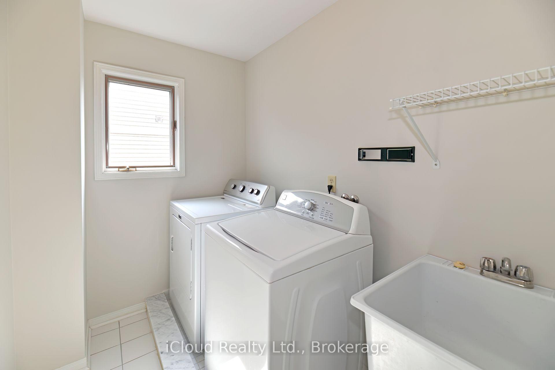 Photo 24 of 2845 Tradewind Drive, Mississauga, Meadowvale — HOMEH