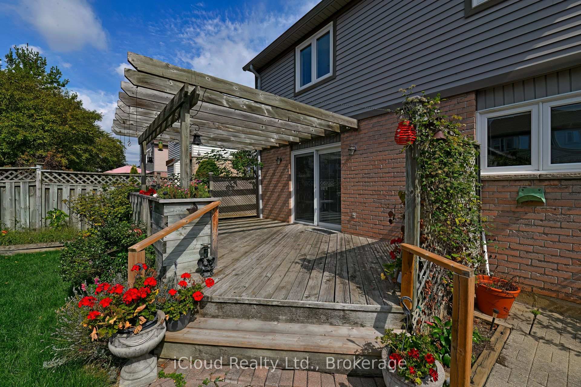 Photo 27 of 2845 Tradewind Drive, Mississauga, Meadowvale — HOMEH