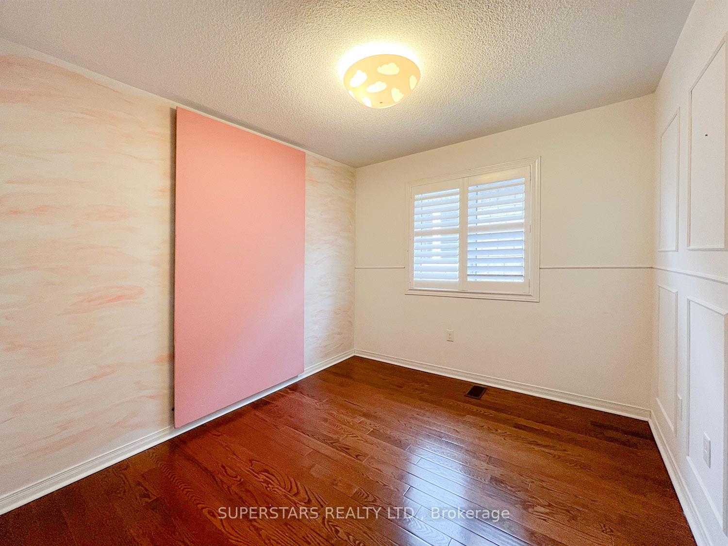 Photo 14 of 15 Jackson Eli Way, Markham, Cedarwood — HOMEH