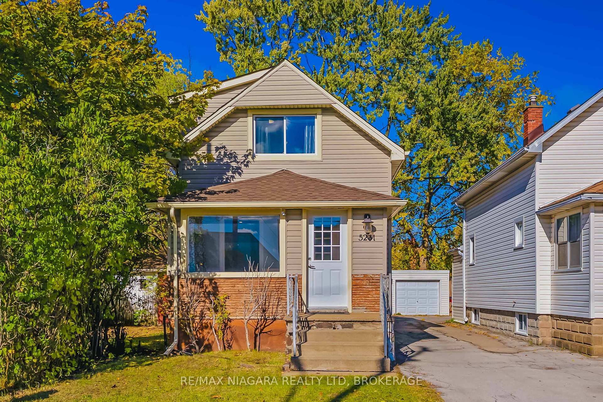 Photo 1 of 5231 Kitchener Street, Niagara Falls, Clifton Hill — HOMEH