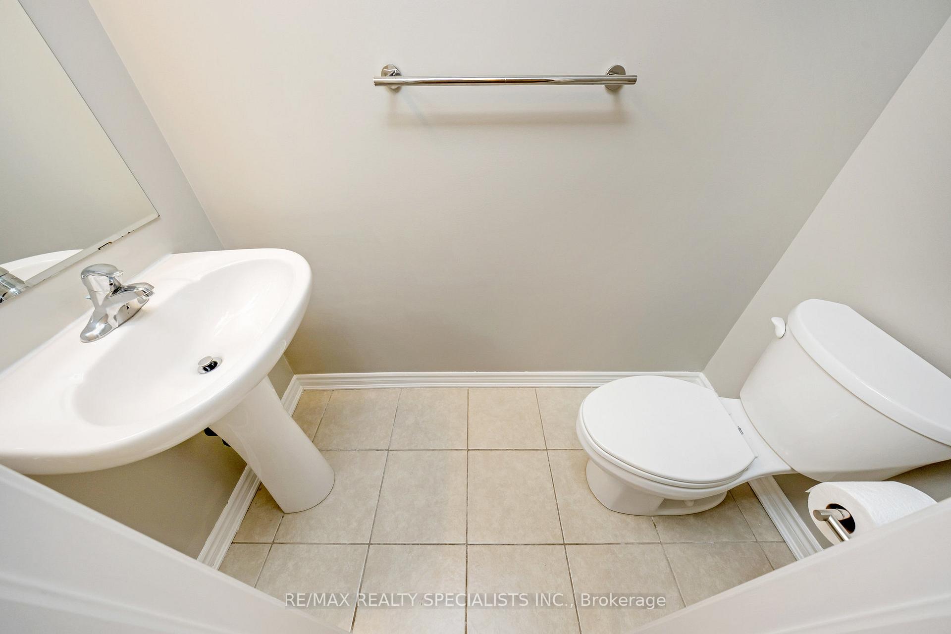 Photo 8 of 1573 Leblanc Court, Milton, Ford — HOMEH