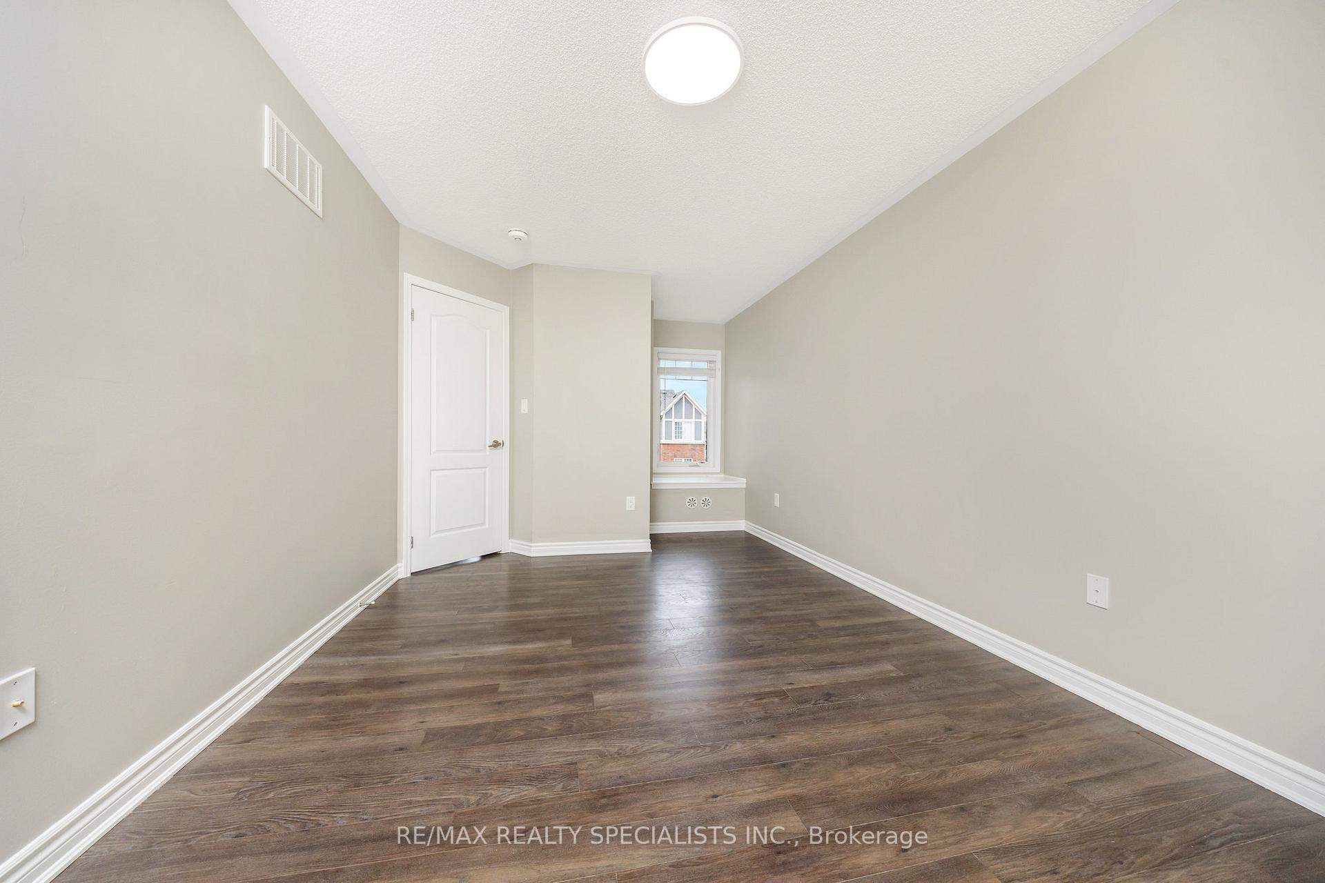 Photo 15 of 1573 Leblanc Court, Milton, Ford — HOMEH